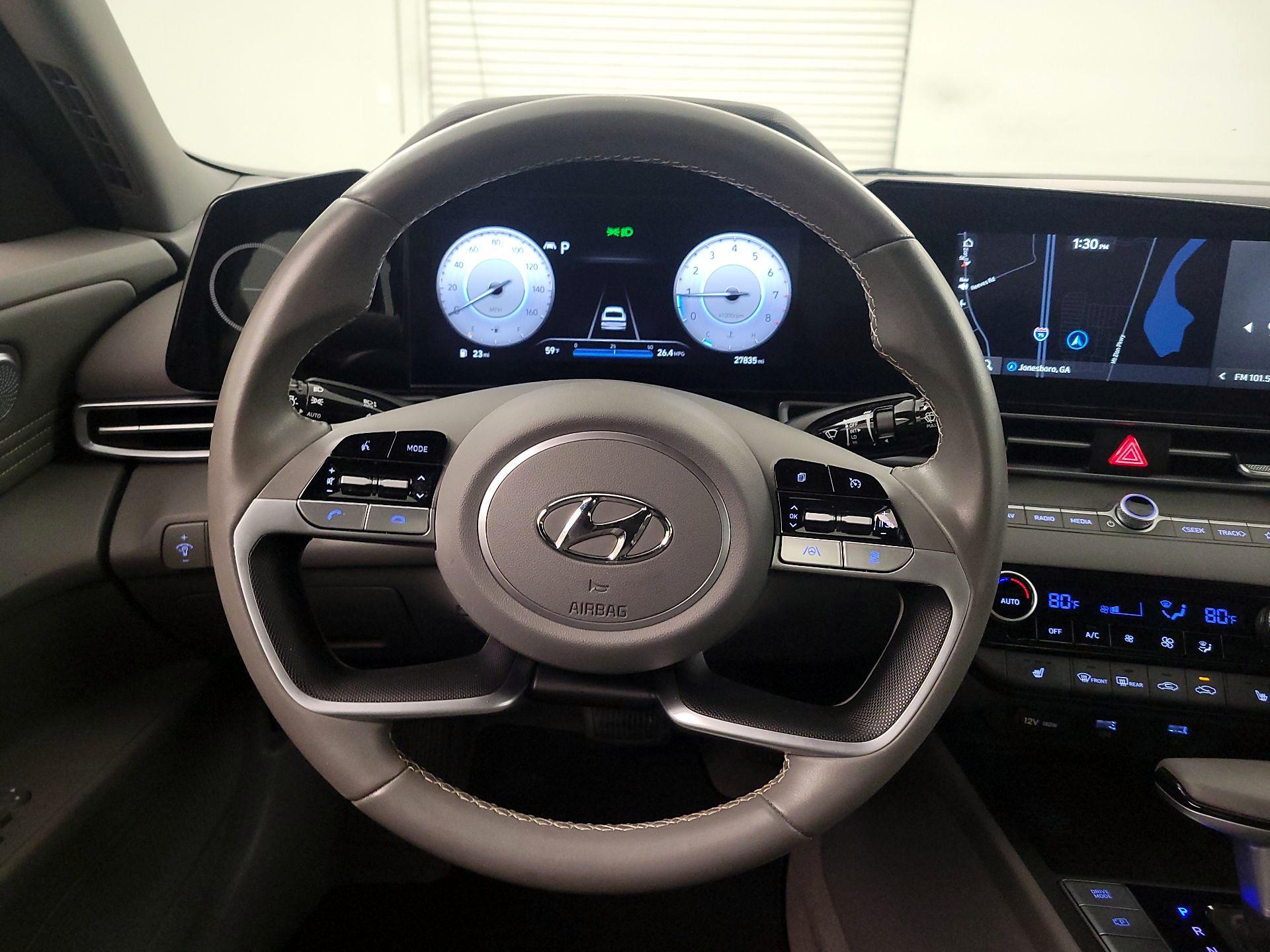 Thumbnail: 2023 Hyundai Elantra - 10