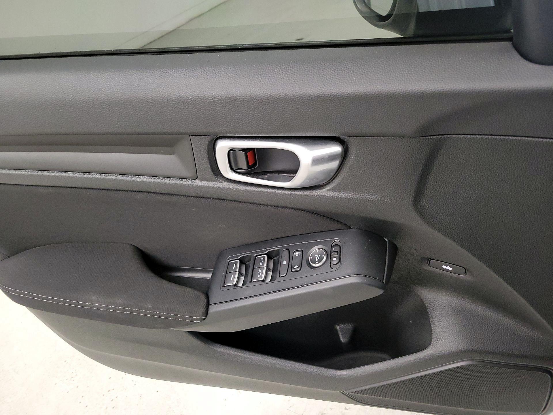 Thumbnail: 2023 Honda Civic - 12