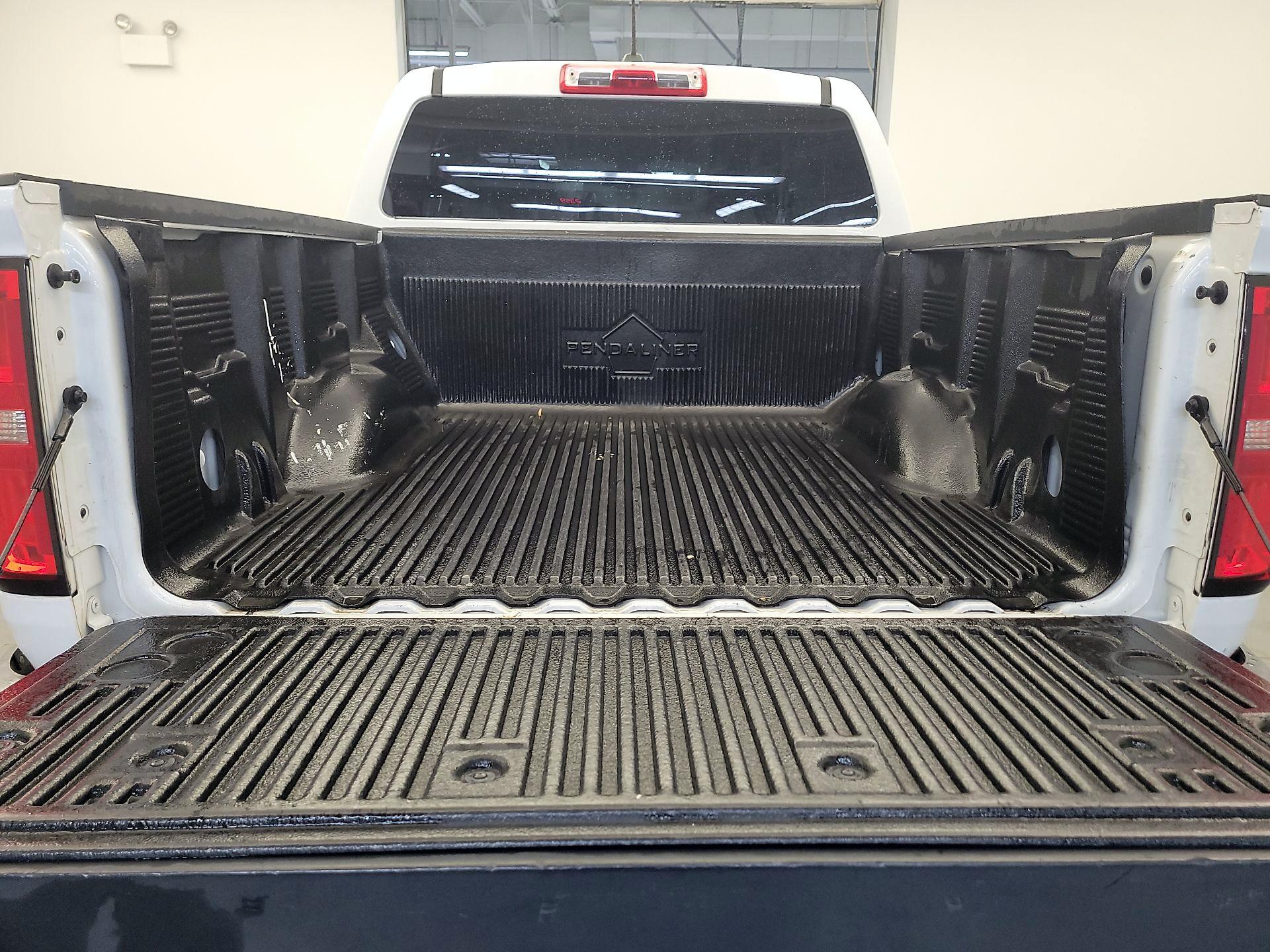 Thumbnail: 2020 Chevrolet Colorado - 18