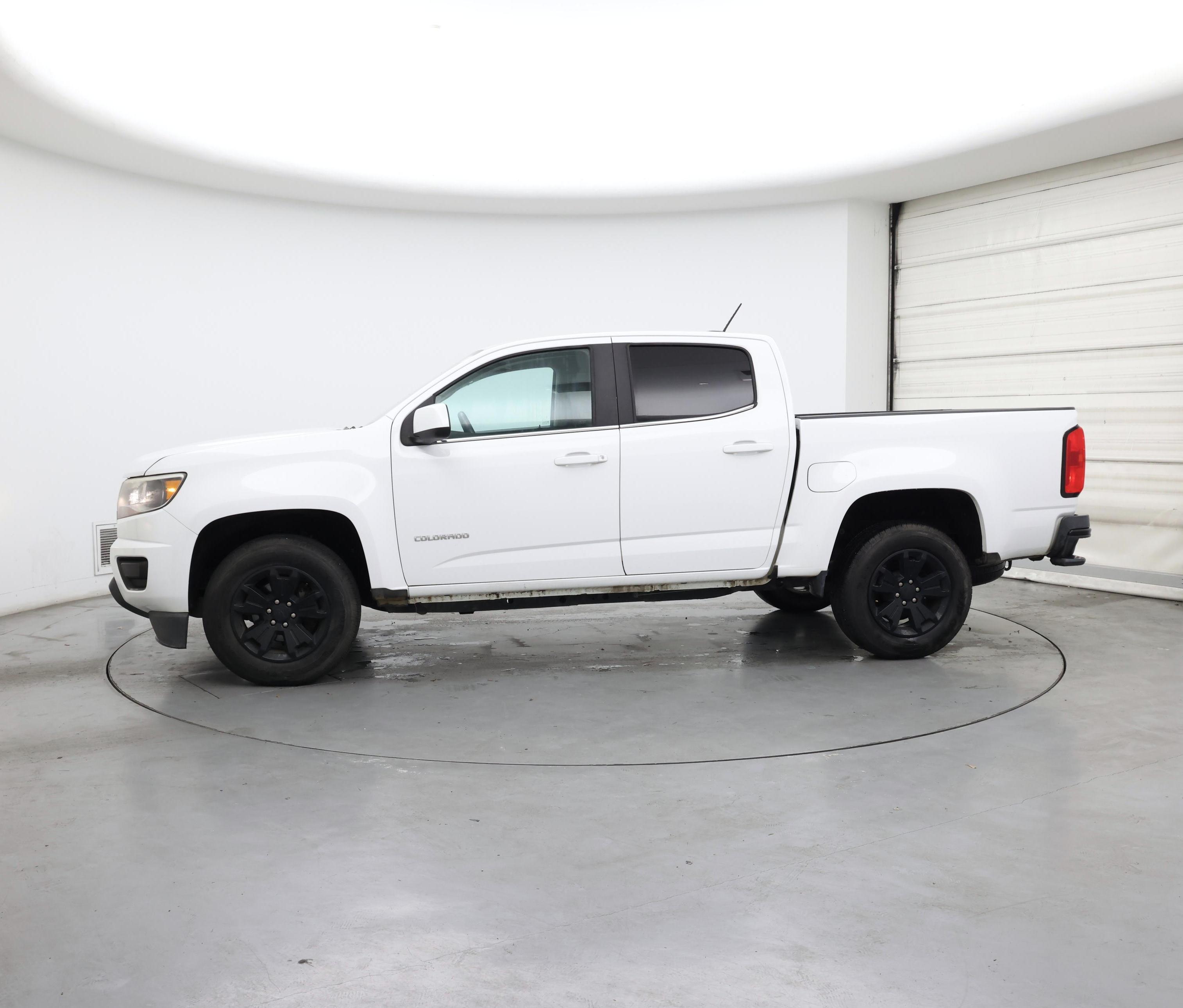 Thumbnail: 2020 Chevrolet Colorado - 3