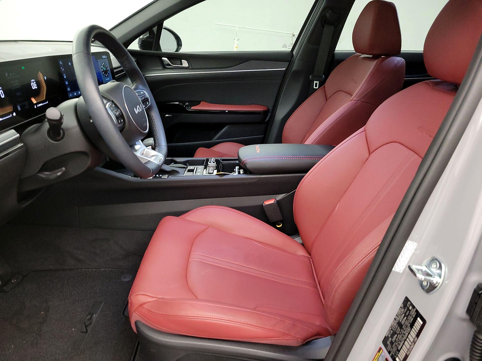 Thumbnail: 2025 Kia K5 - 11