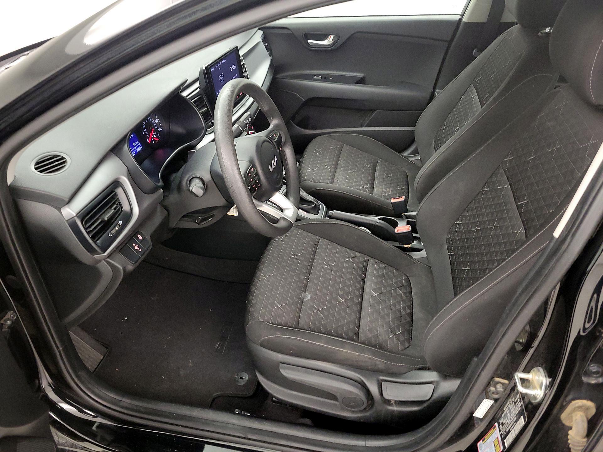 Thumbnail: 2023 Kia Rio - 11