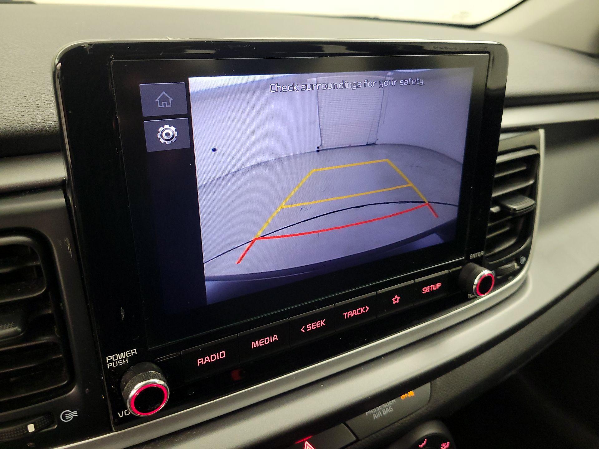 Thumbnail: 2023 Kia Rio - 14