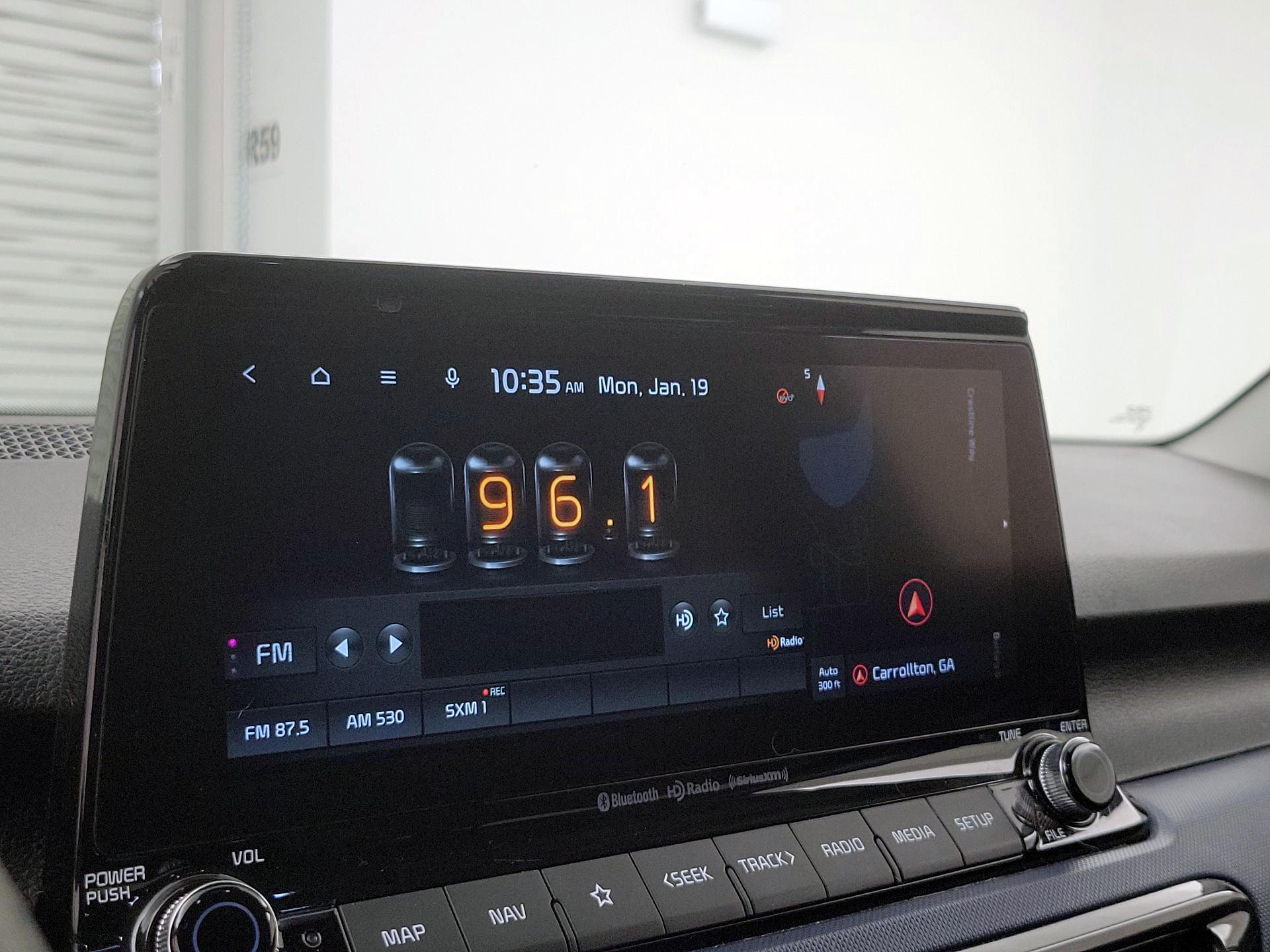 Thumbnail: 2022 Kia Seltos - 16