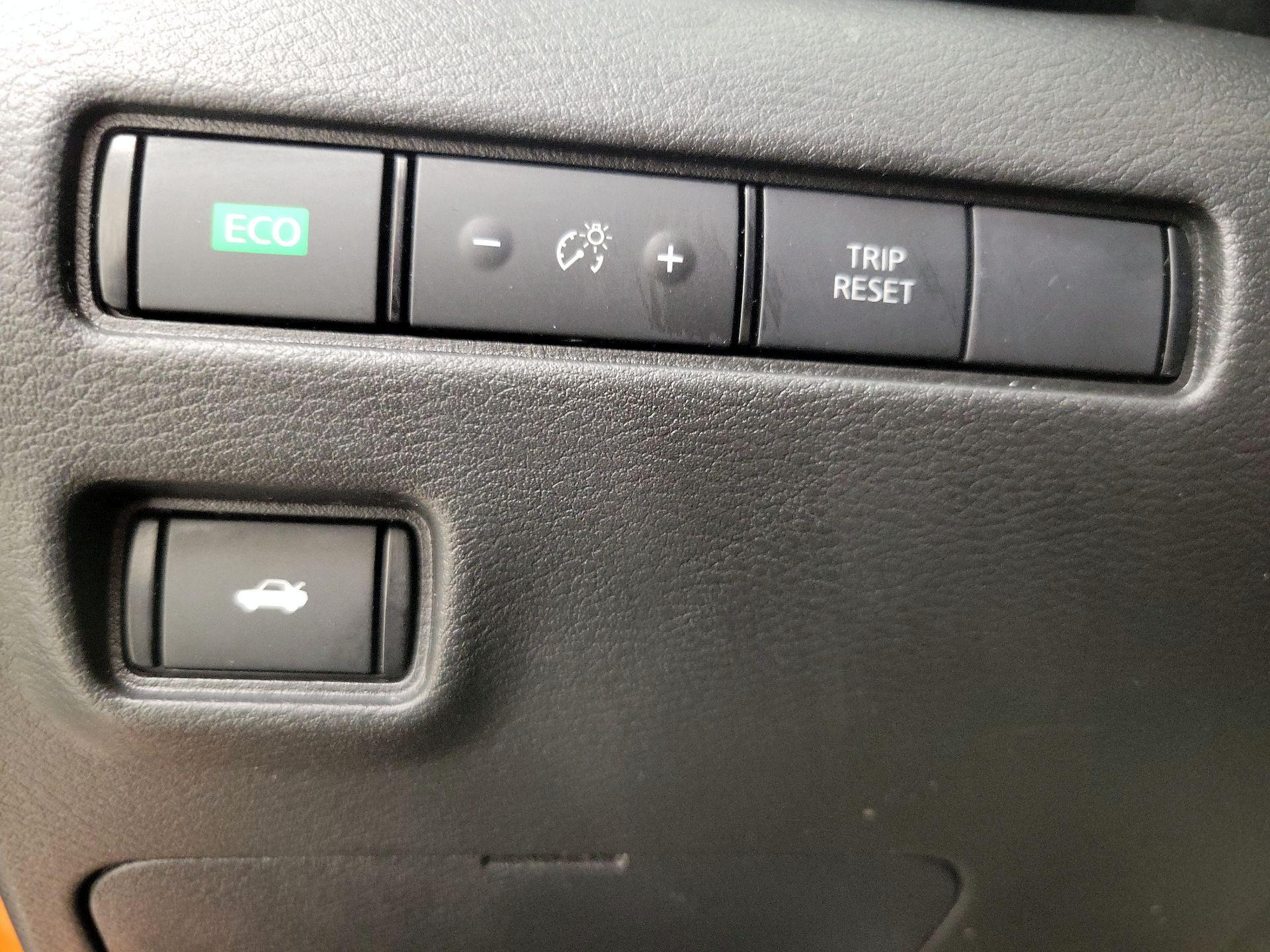 Thumbnail: 2022 Nissan Sentra - 13