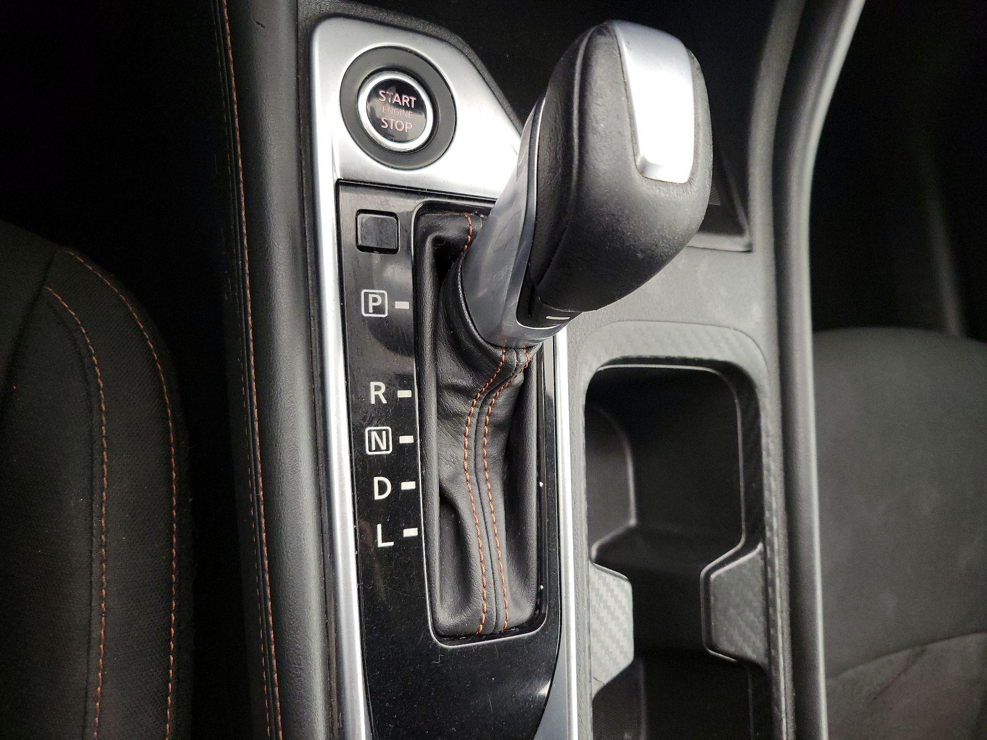 Thumbnail: 2022 Nissan Sentra - 17