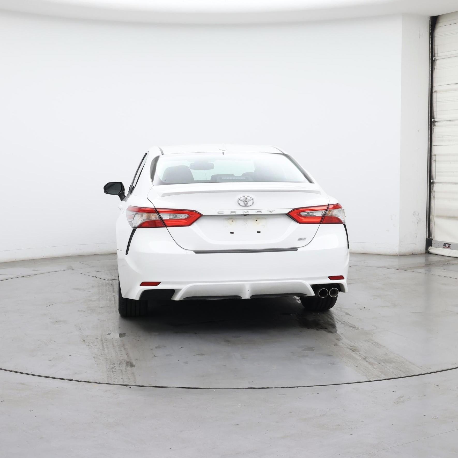 Thumbnail: 2018 Toyota Camry - 6