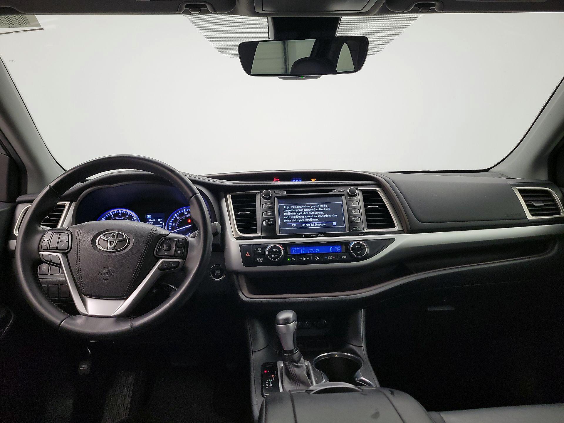 Thumbnail: 2019 Toyota Highlander - 9