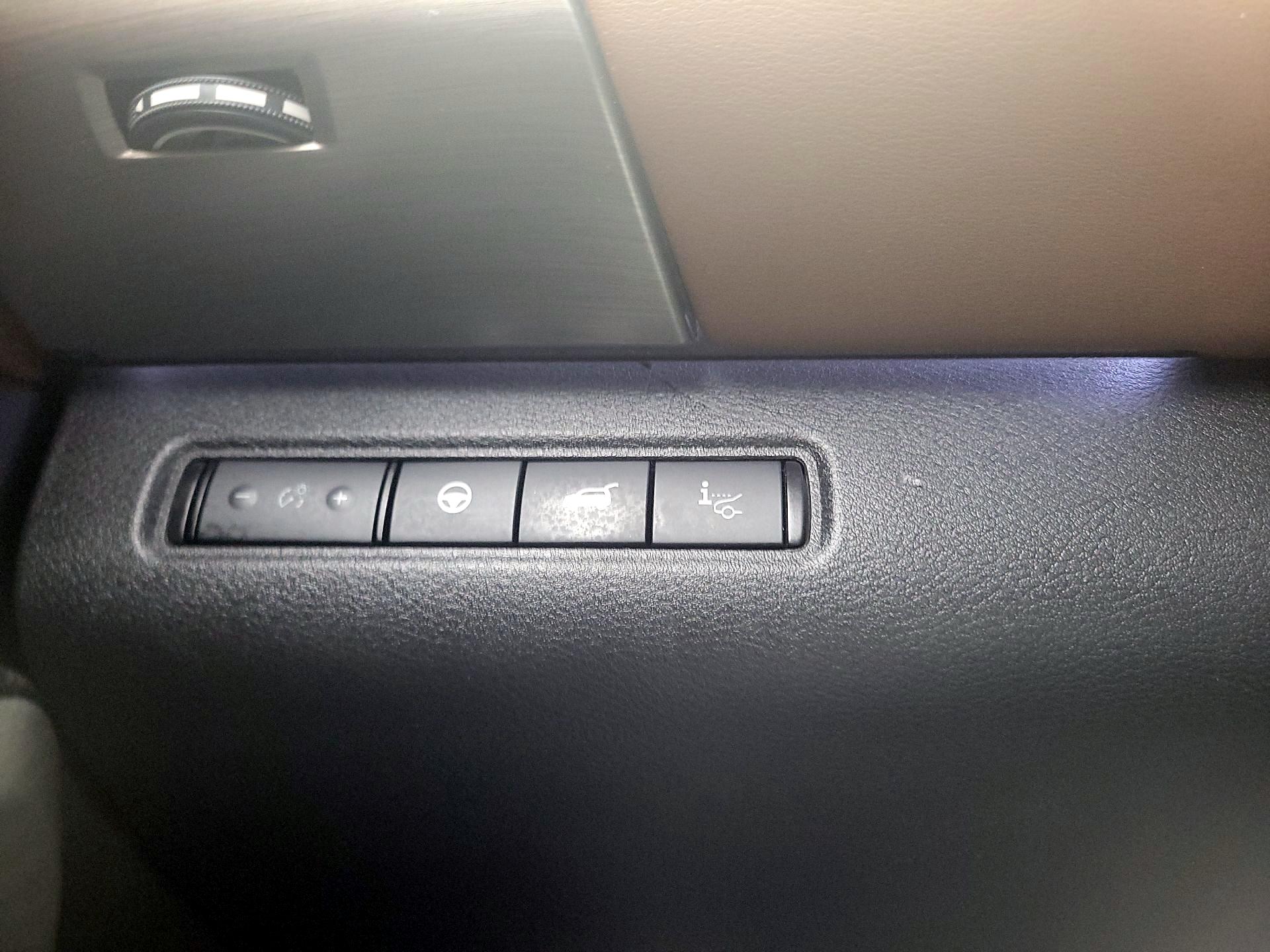 Thumbnail: 2023 Nissan Pathfinder - 13