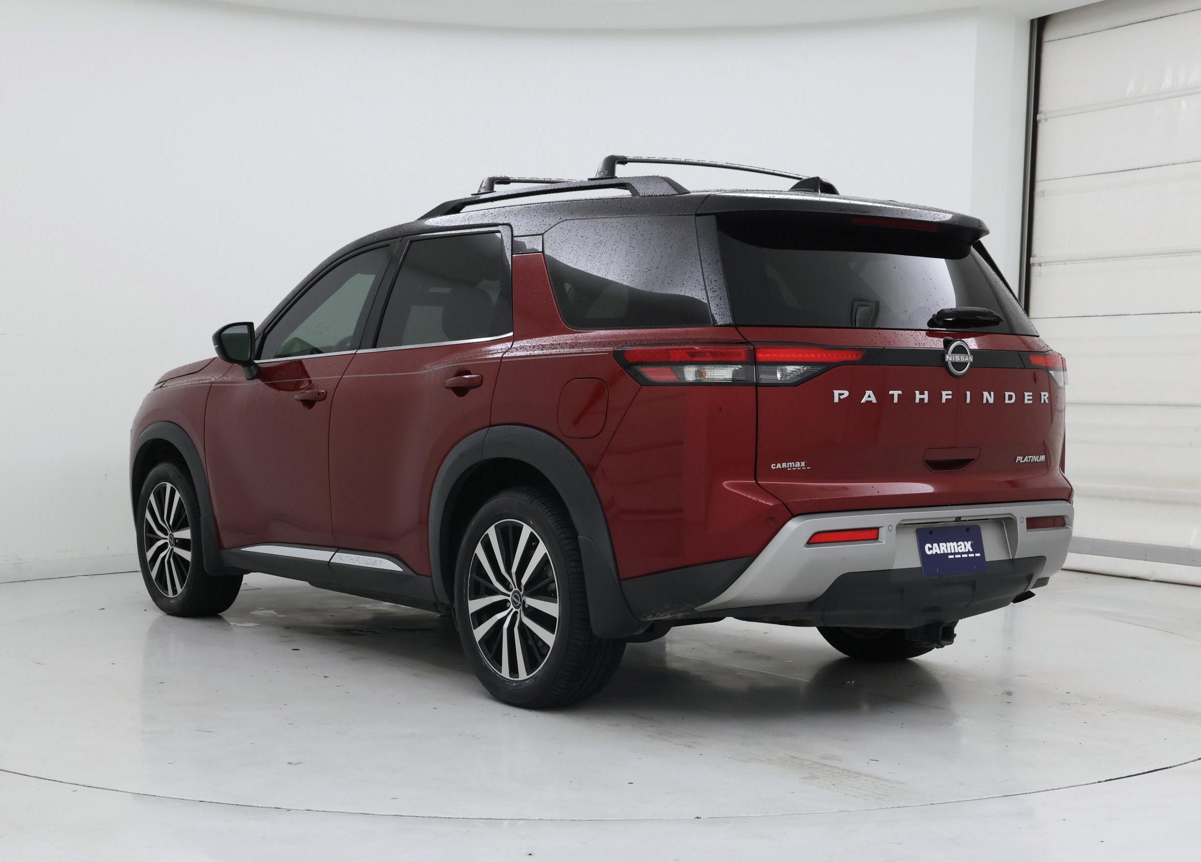 Thumbnail: 2023 Nissan Pathfinder - 2