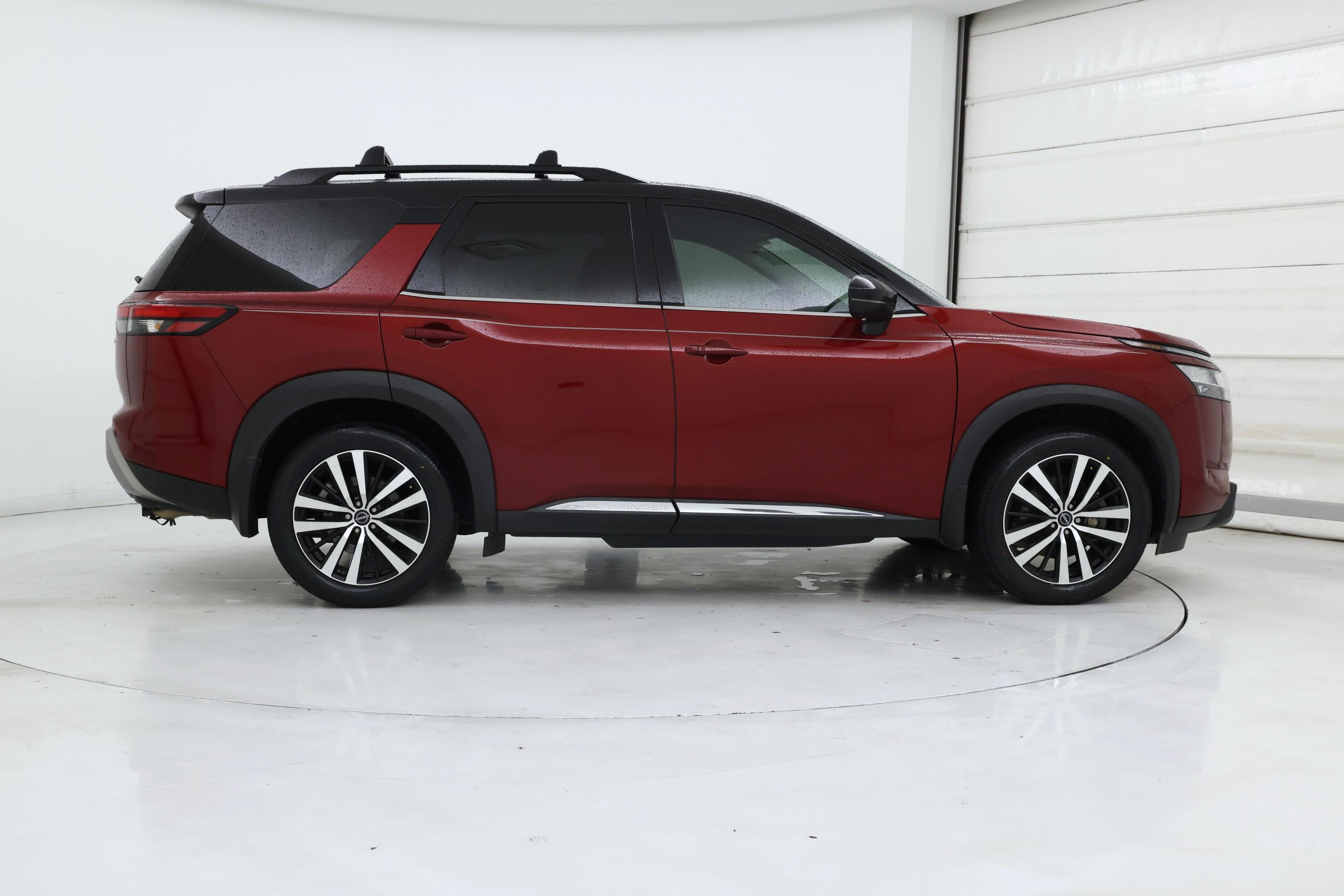 Thumbnail: 2023 Nissan Pathfinder - 7