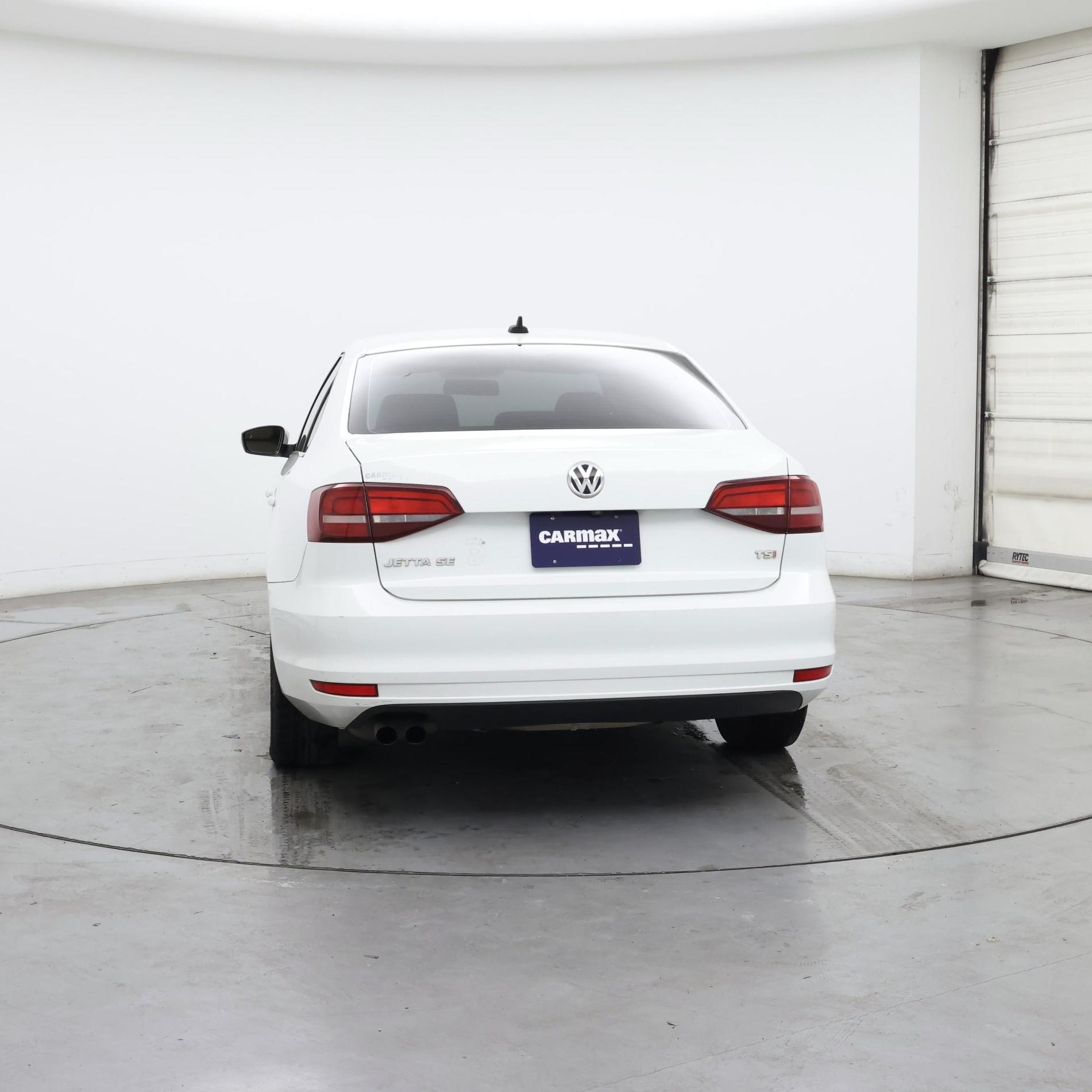 Thumbnail: 2017 Volkswagen Jetta - 6