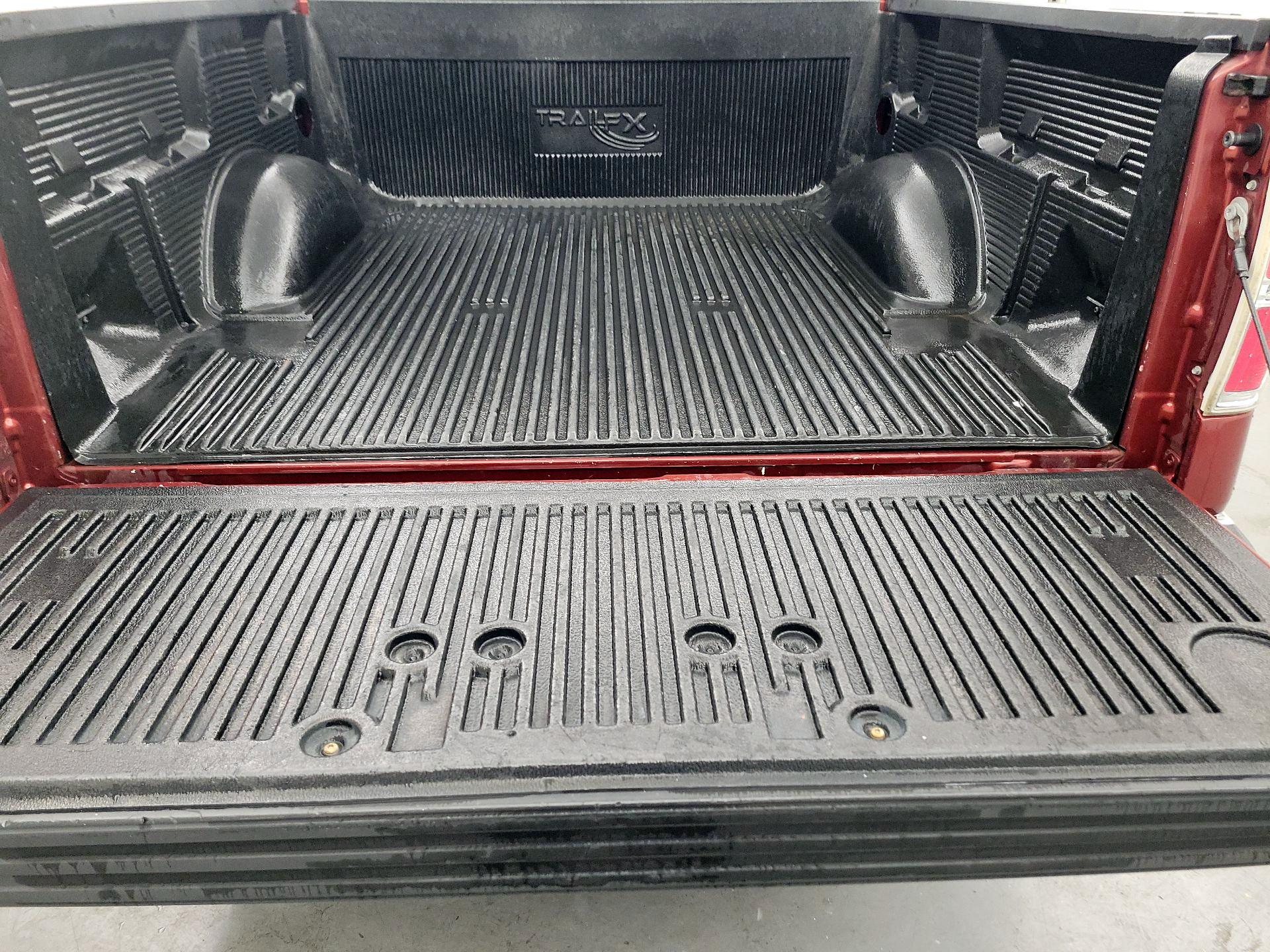 Thumbnail: 2014 Ford F-150 - 16