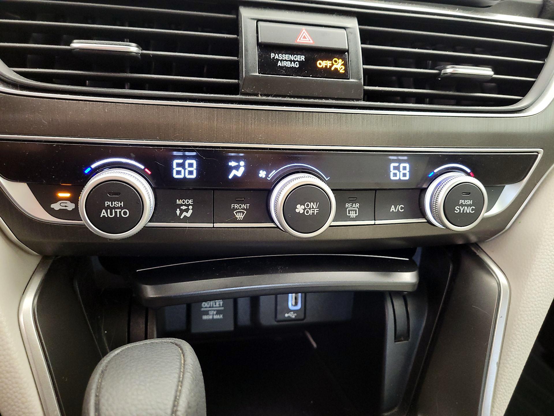 Thumbnail: 2018 Honda Accord - 14