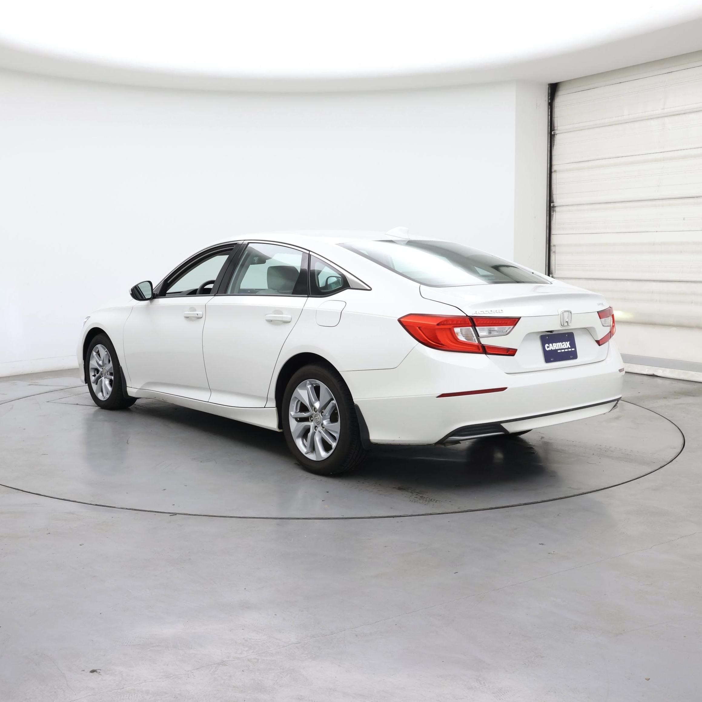 Thumbnail: 2018 Honda Accord - 2