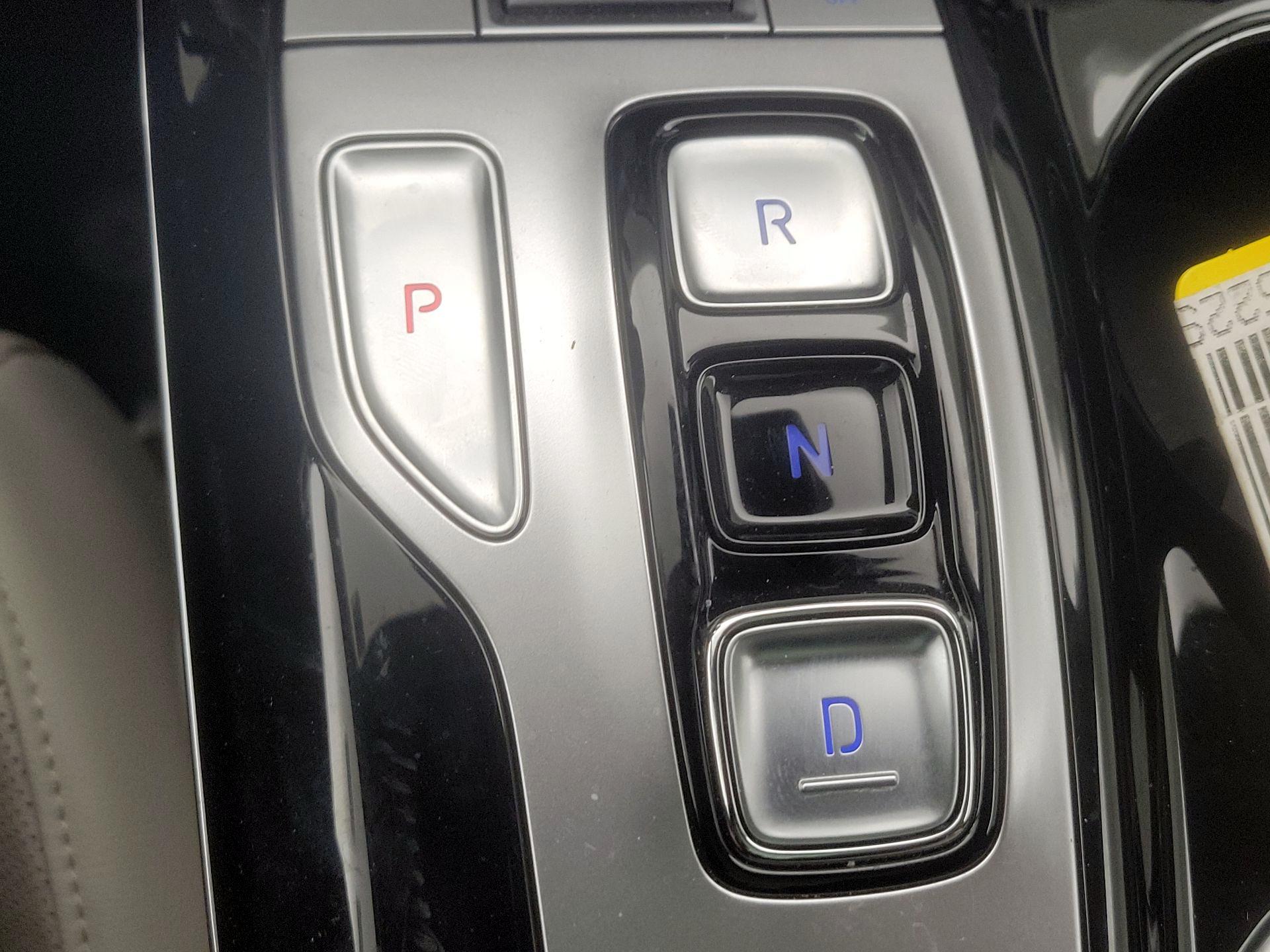 Thumbnail: 2023 Hyundai Tucson - 18