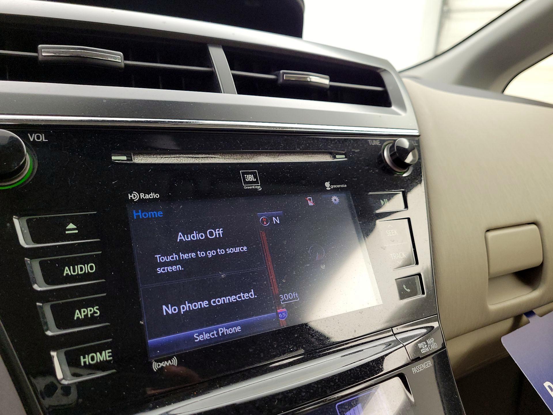 Thumbnail: 2017 Toyota Prius v - 13