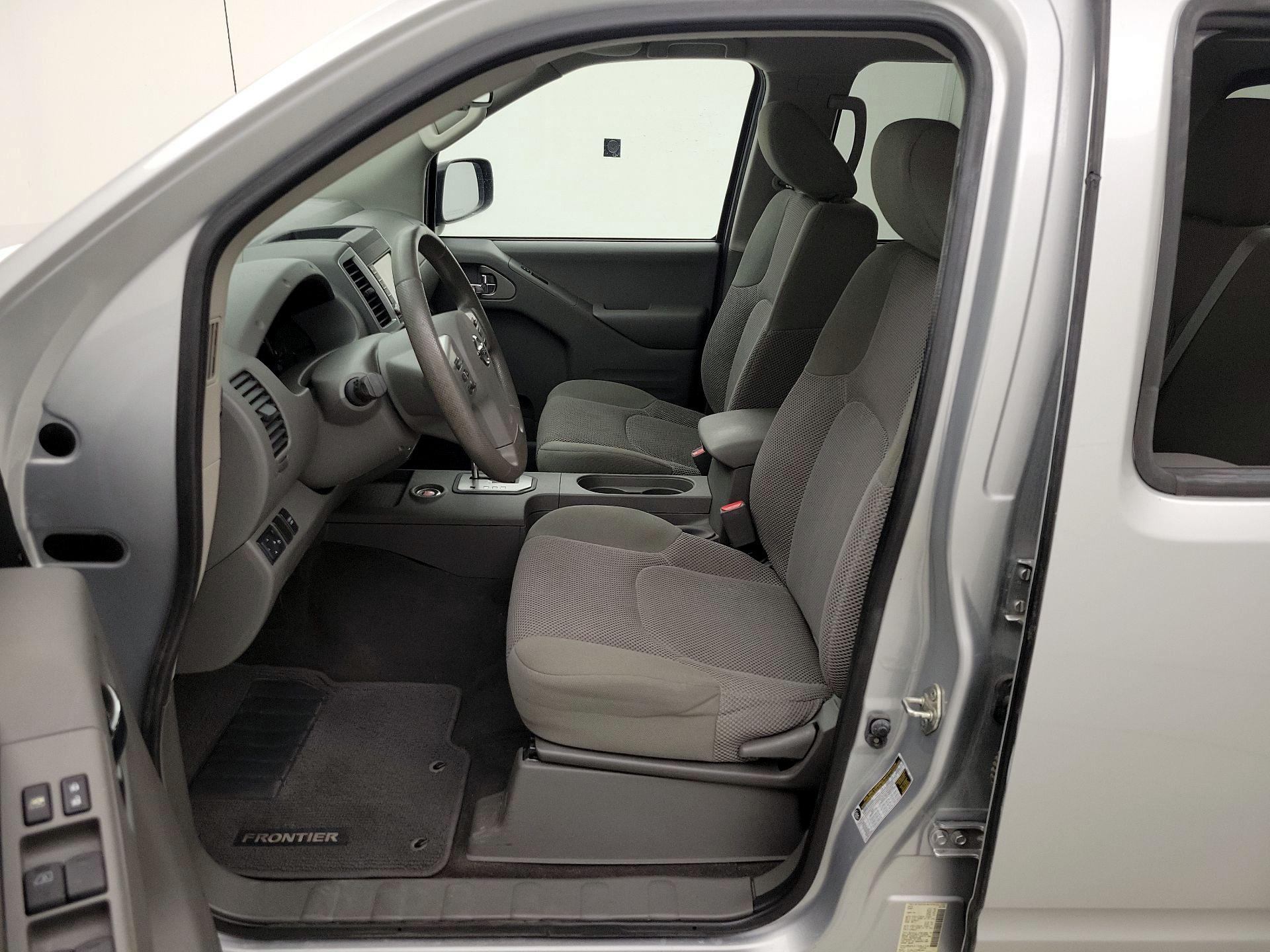 Thumbnail: 2020 Nissan Frontier - 11