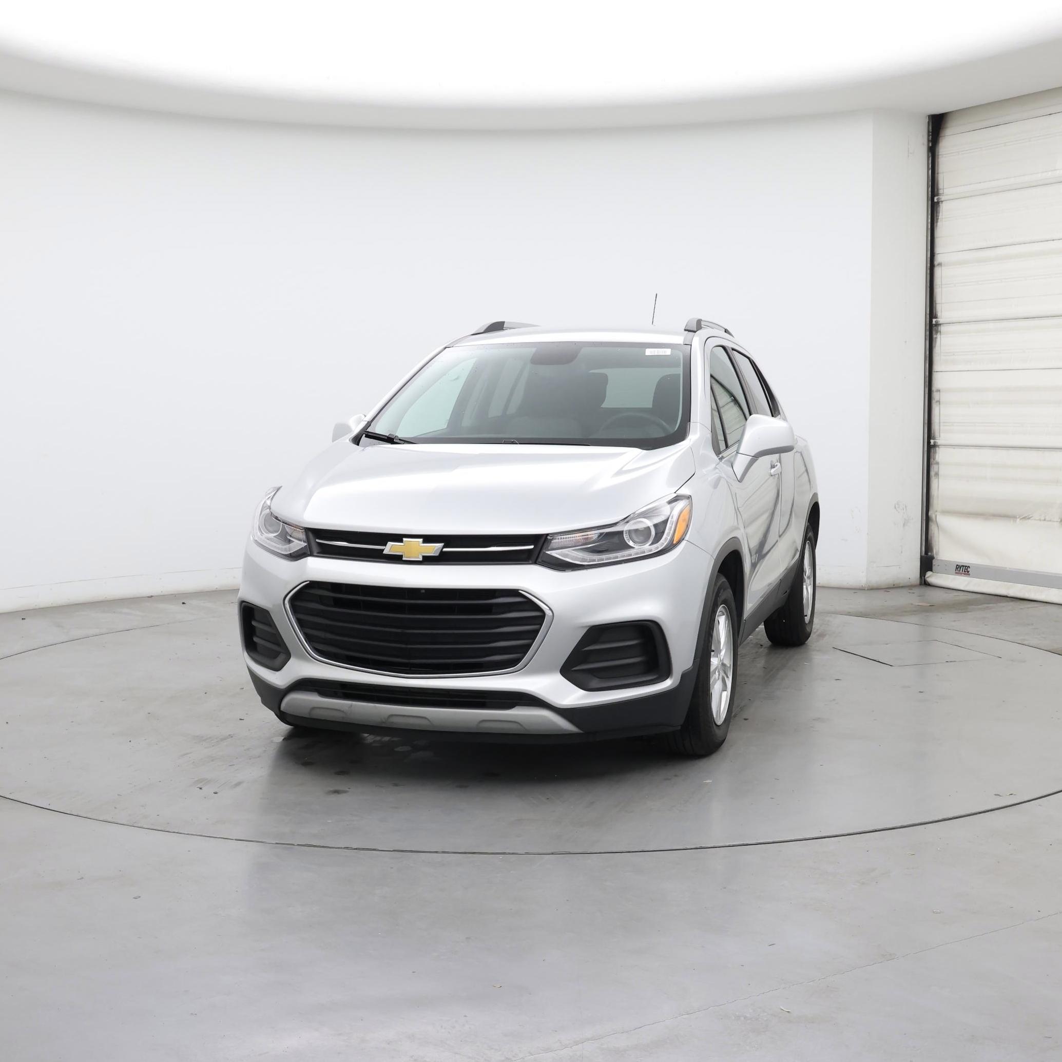 Thumbnail: 2018 Chevrolet Trax - 4