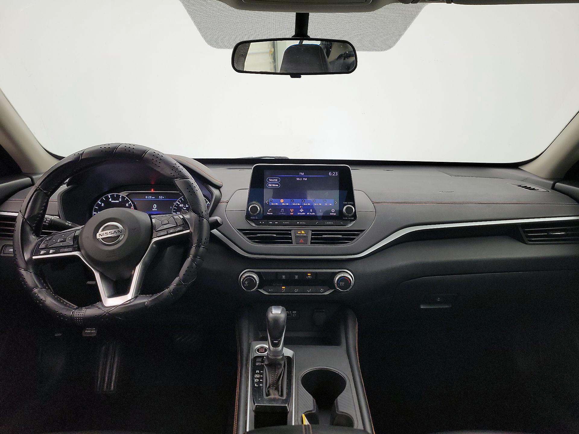 Thumbnail: 2019 Nissan Altima - 9