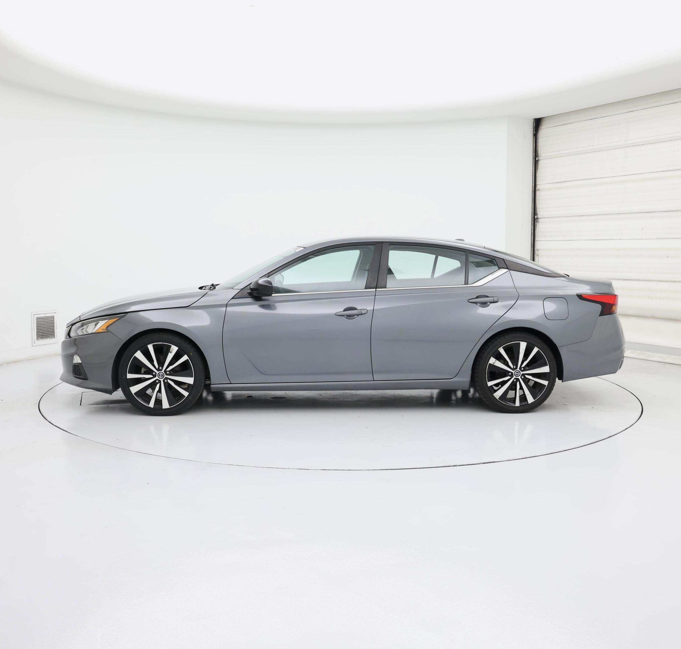 Thumbnail: 2019 Nissan Altima - 3