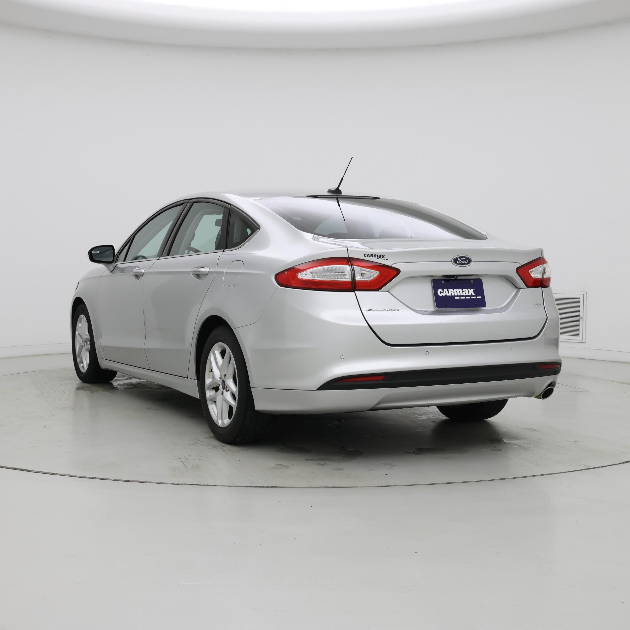 Thumbnail: 2016 Ford Fusion - 2