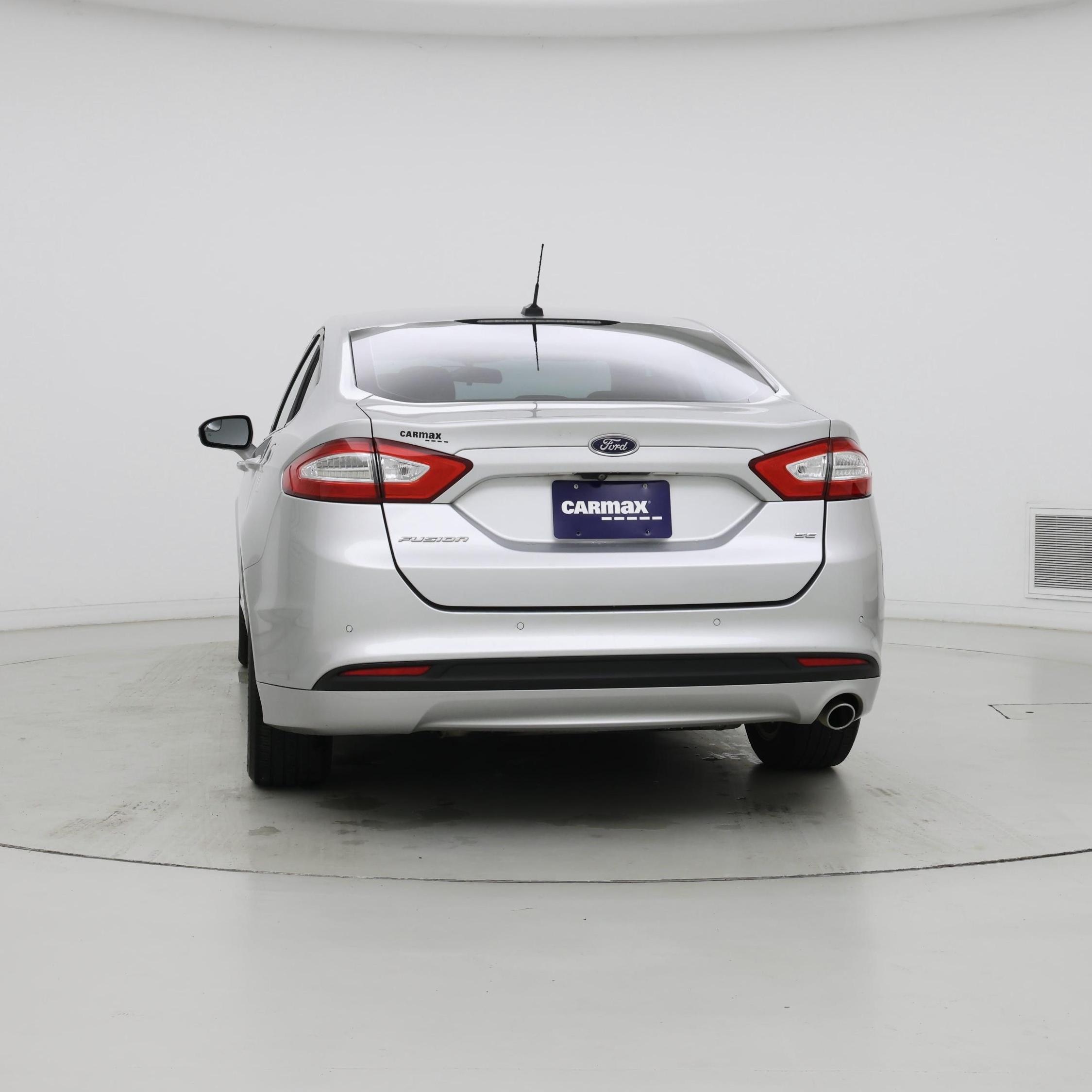 Thumbnail: 2016 Ford Fusion - 6