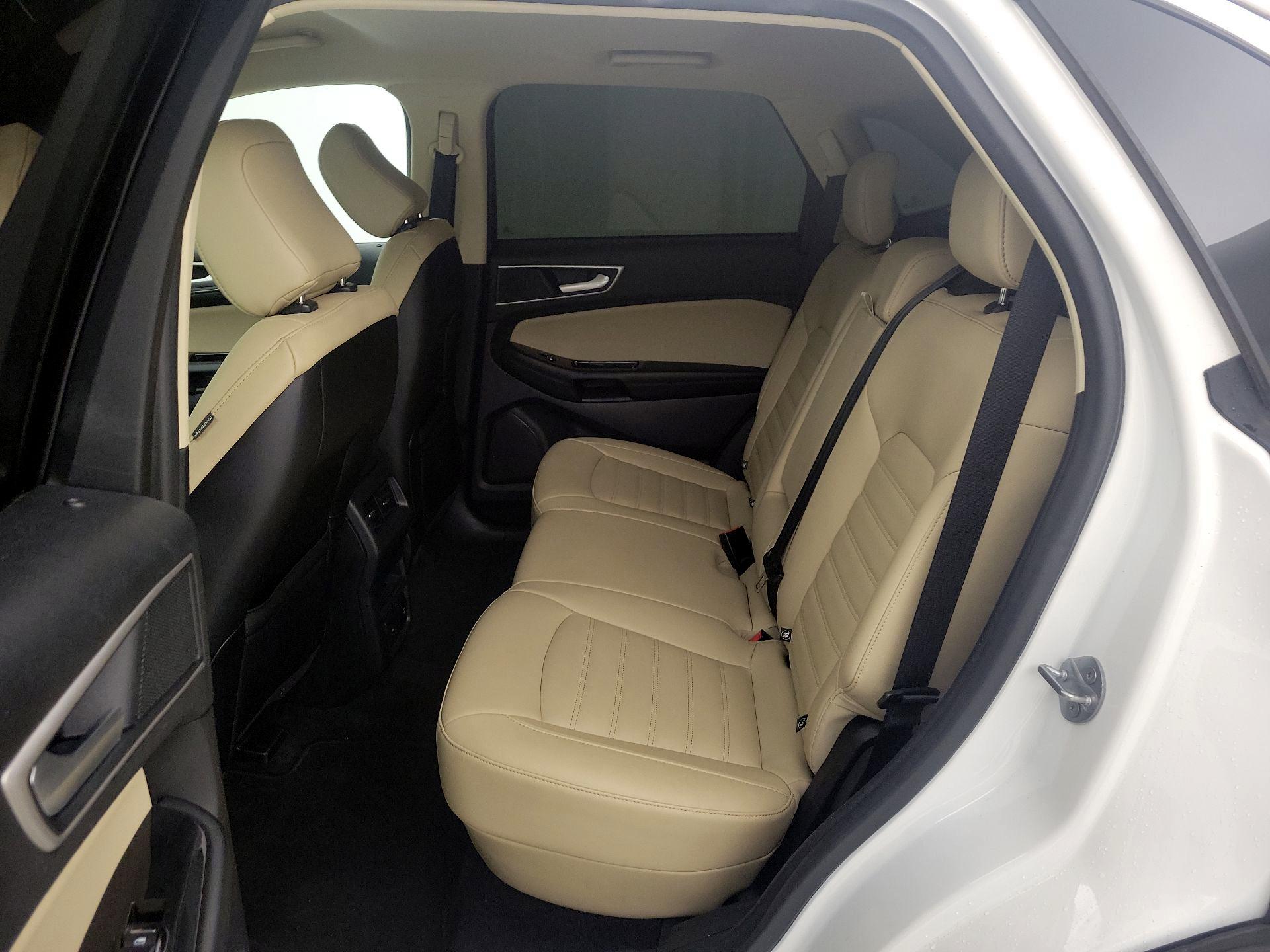 Thumbnail: 2020 Ford Edge - 20