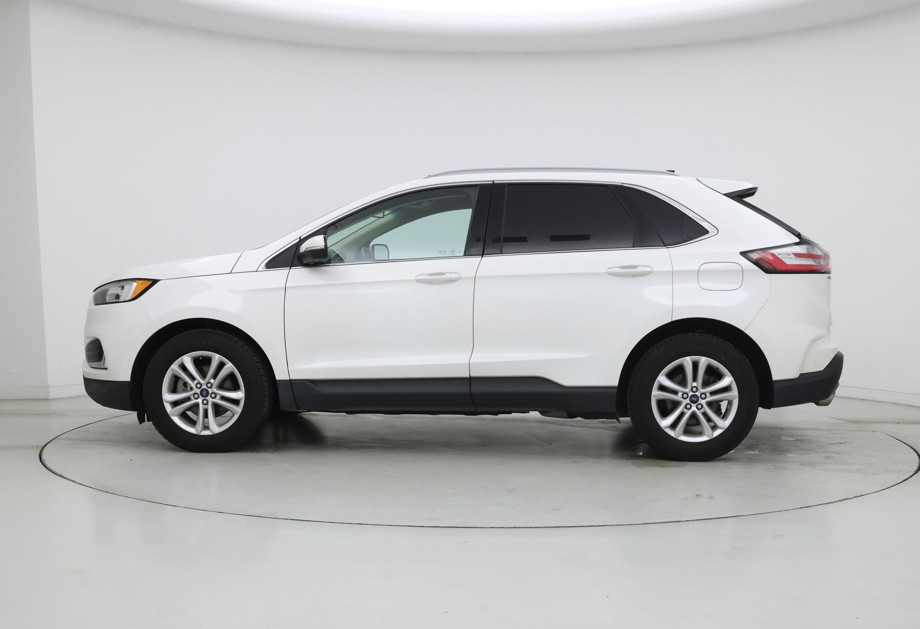 Thumbnail: 2020 Ford Edge - 3