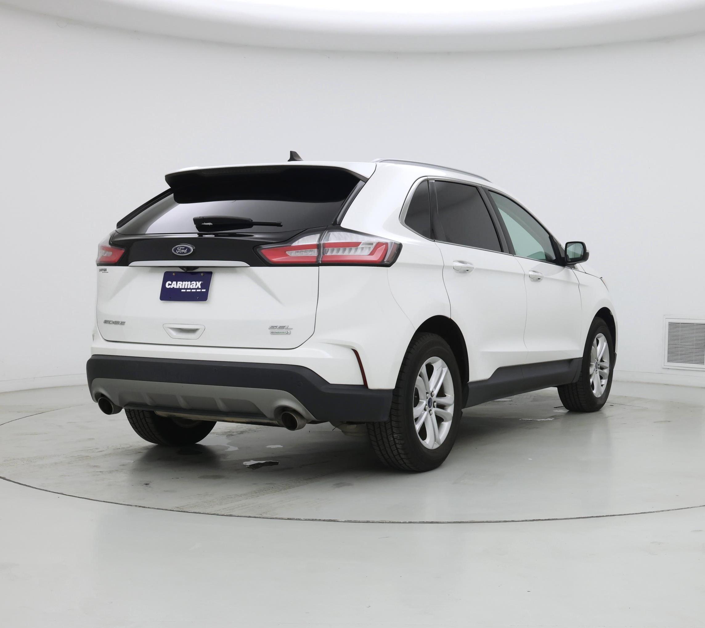 Thumbnail: 2020 Ford Edge - 8