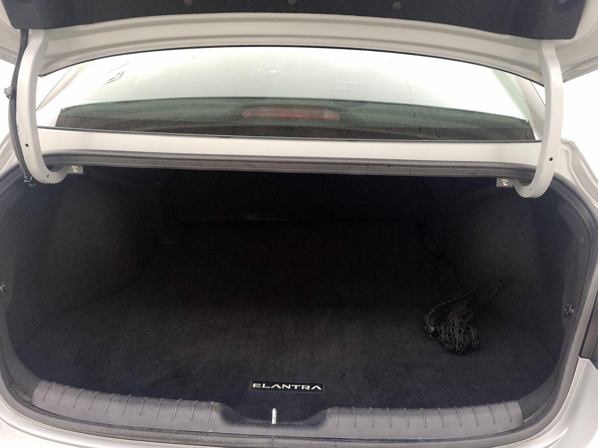 Thumbnail: 2023 Hyundai Elantra - 20