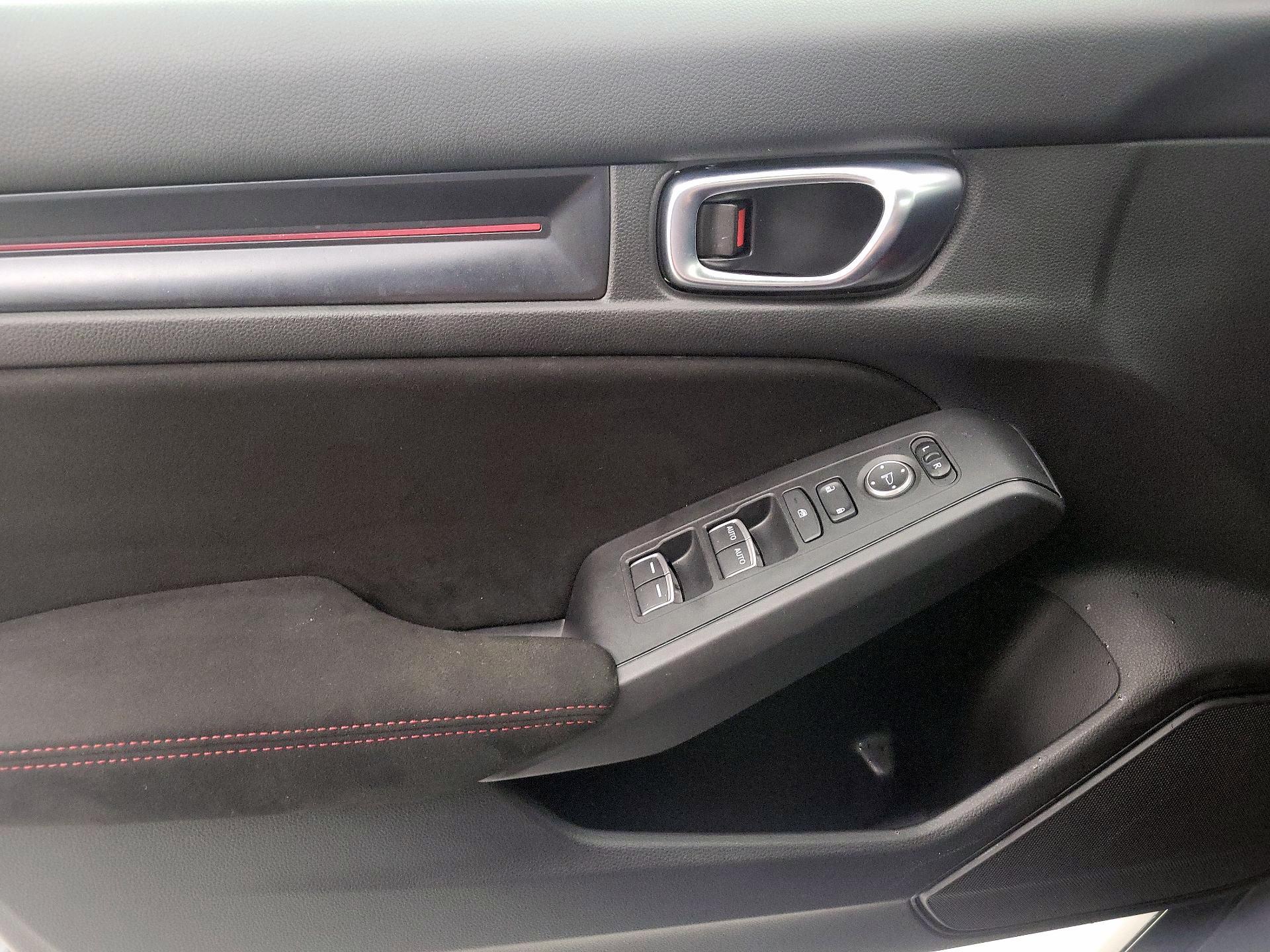 Thumbnail: 2023 Honda Civic - 12