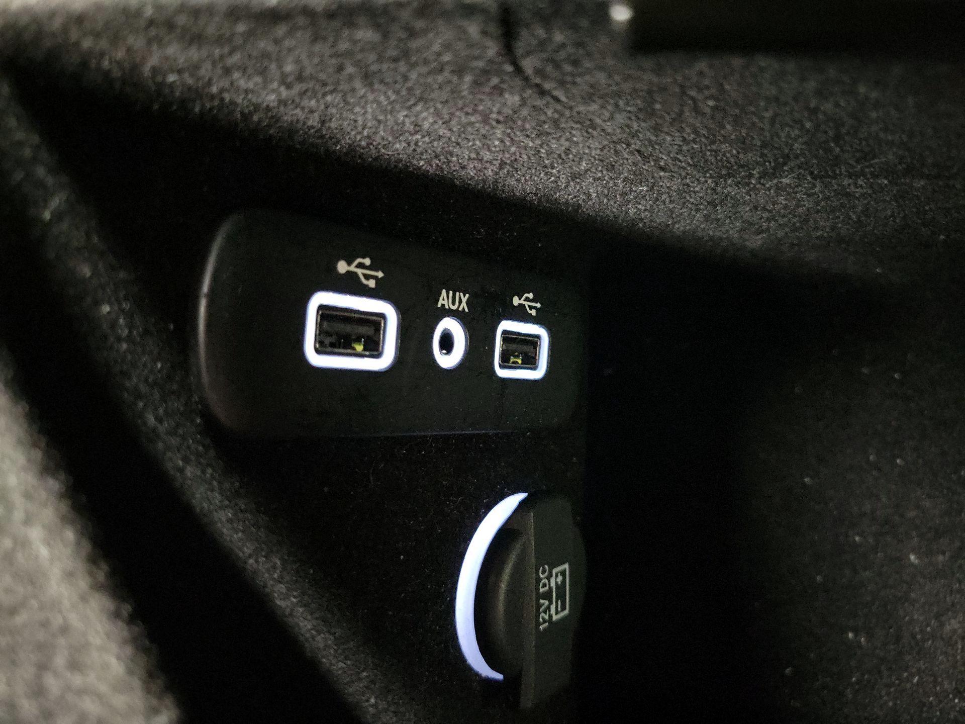 Thumbnail: 2017 Dodge Challenger - 19