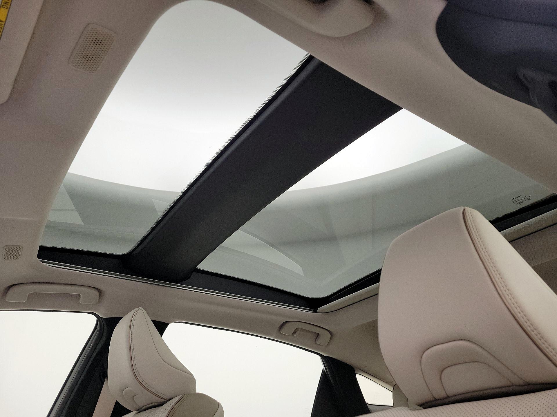 Thumbnail: 2025 Toyota Crown - 19