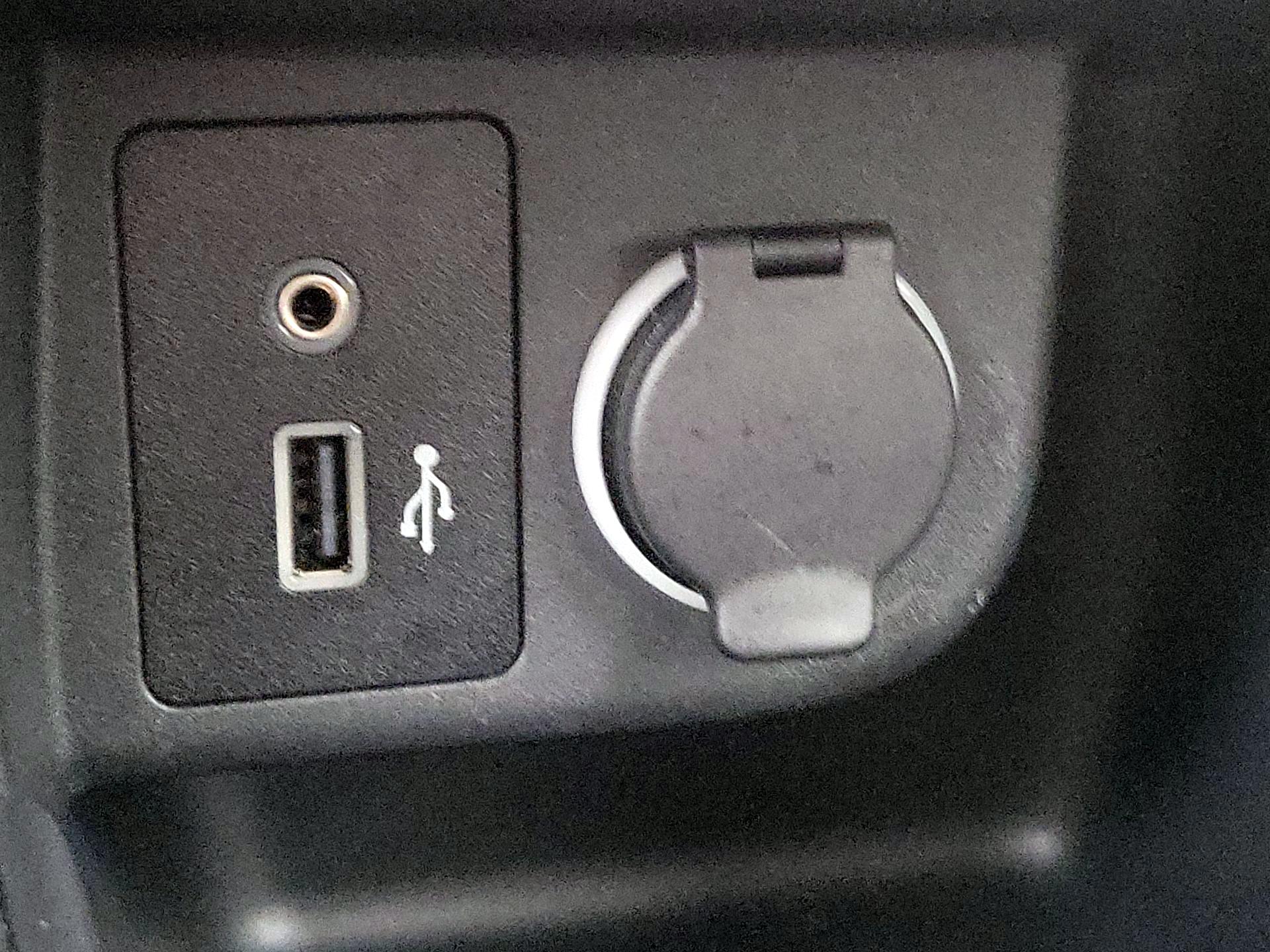 Thumbnail: 2024 Nissan Kicks - 18