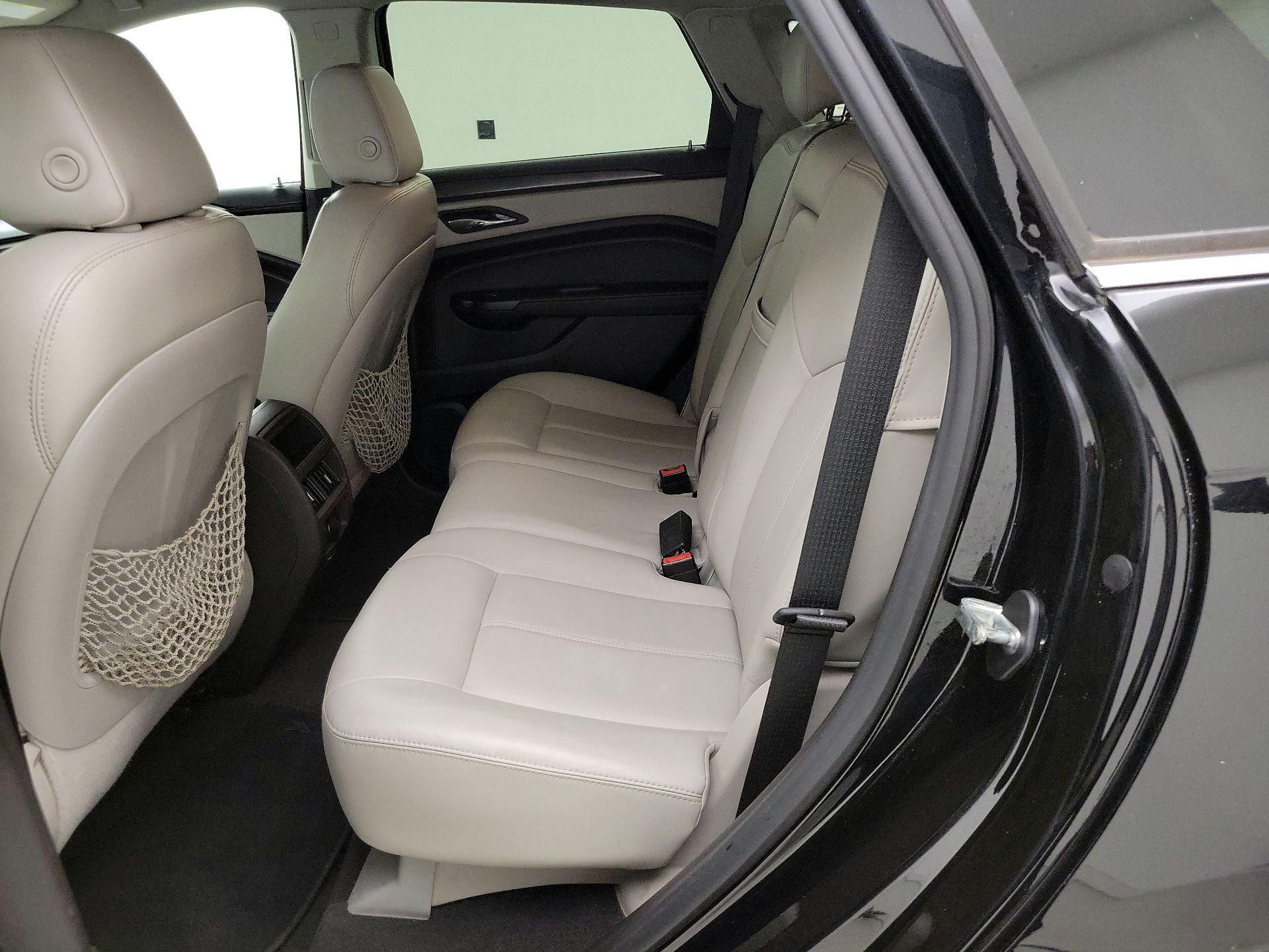 Thumbnail: 2015 Cadillac SRX - 18