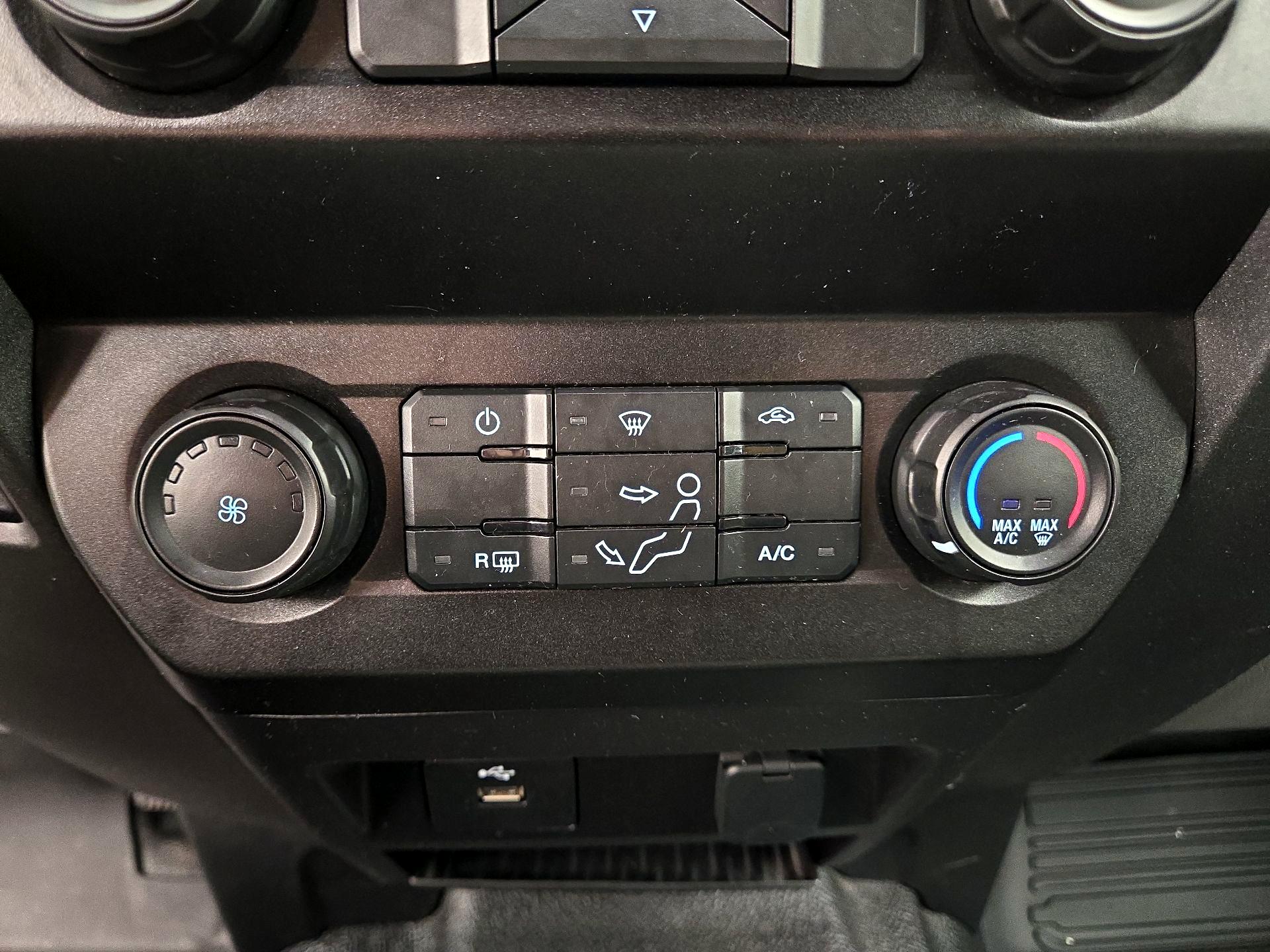 Thumbnail: 2021 Ford F-250 - 16