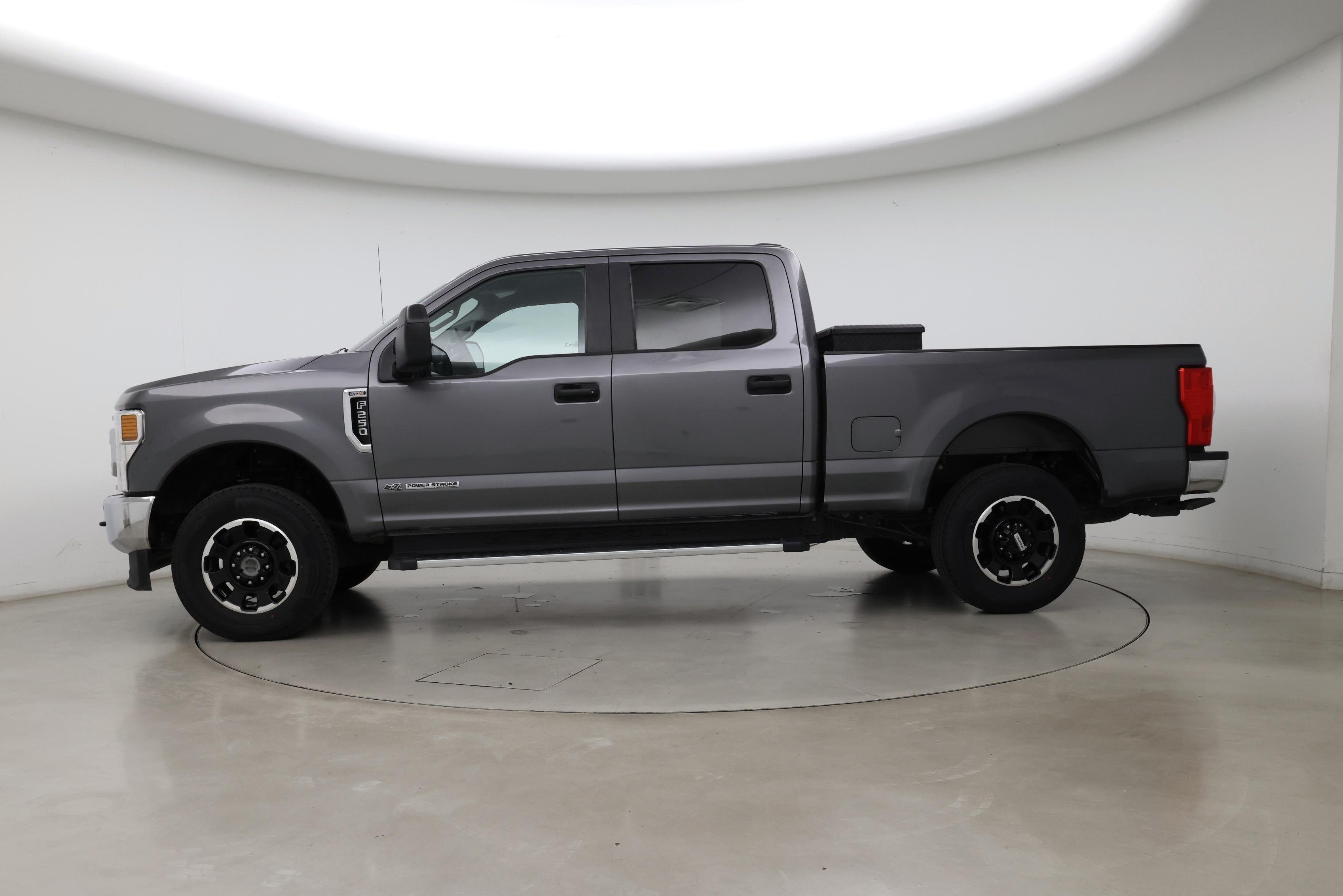 Thumbnail: 2021 Ford F-250 - 3