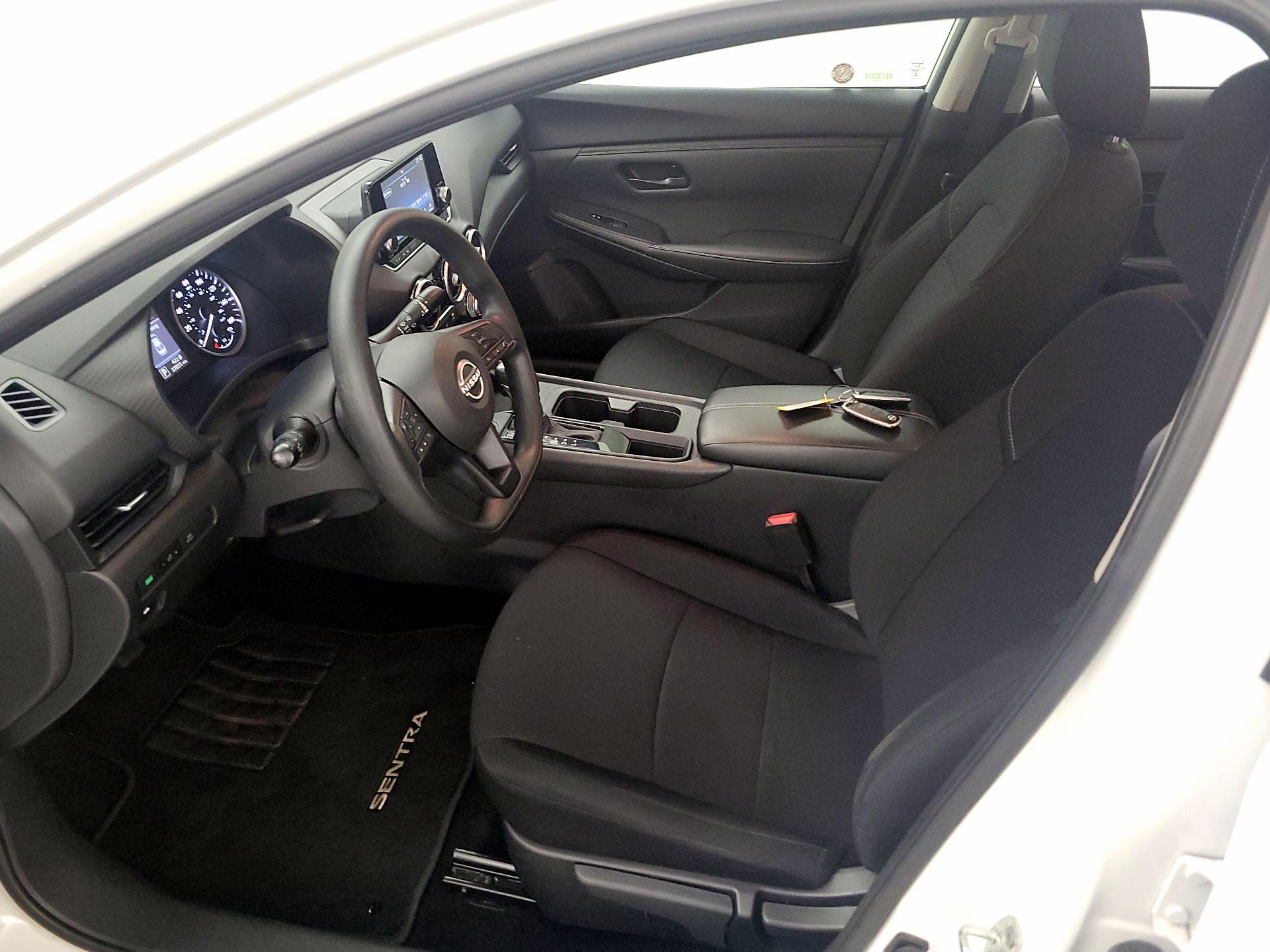 Thumbnail: 2024 Nissan Sentra - 11