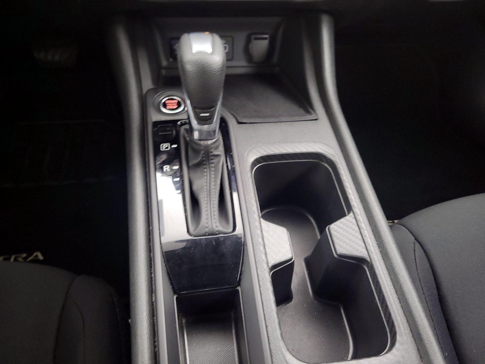 Thumbnail: 2024 Nissan Sentra - 17