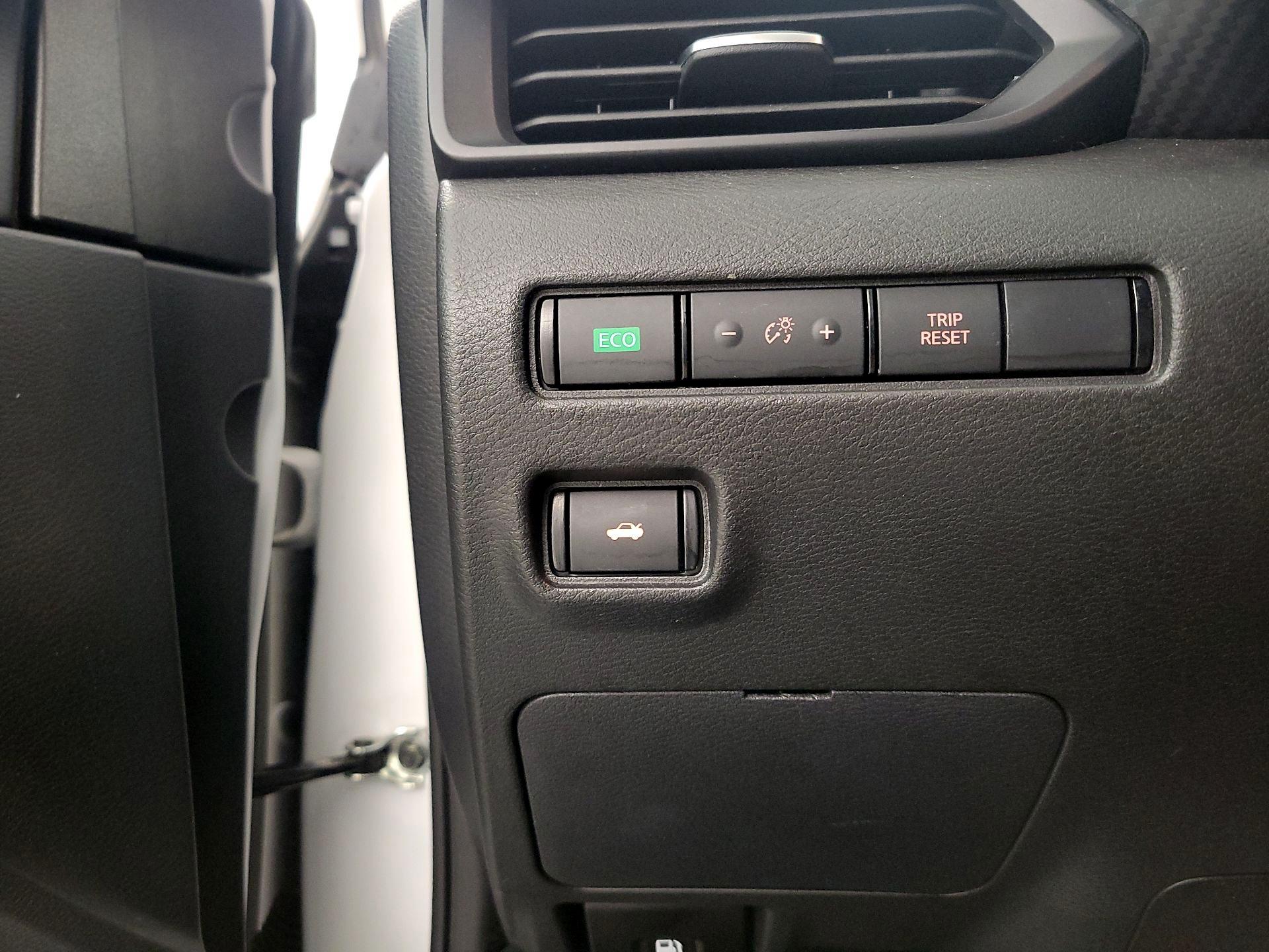 Thumbnail: 2024 Nissan Sentra - 13