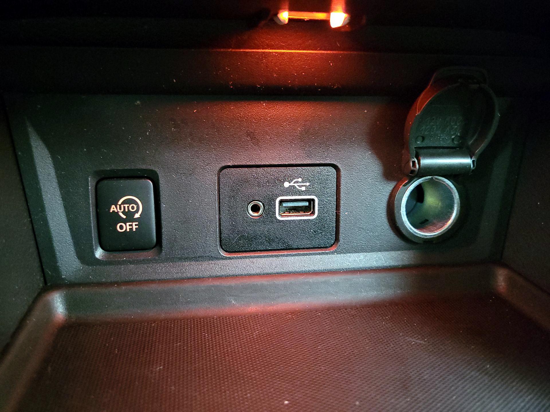 Thumbnail: 2024 Nissan Sentra - 18