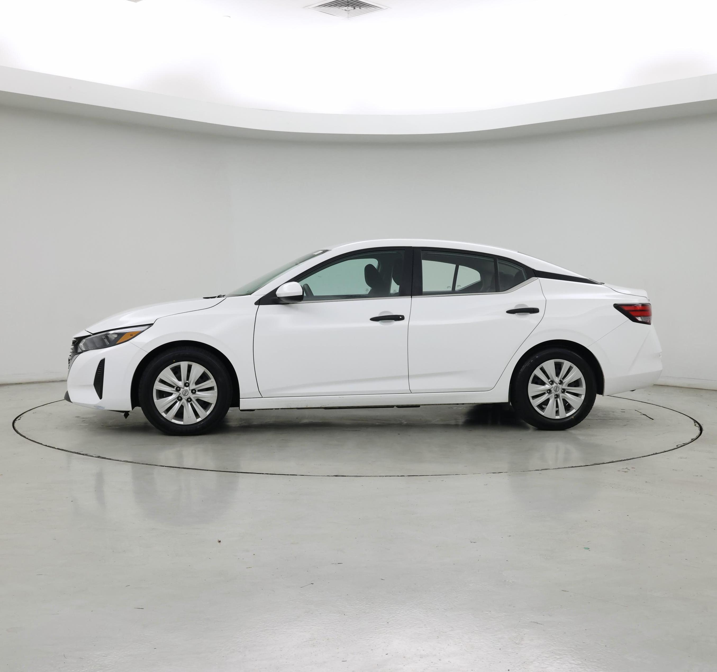 Thumbnail: 2024 Nissan Sentra - 3