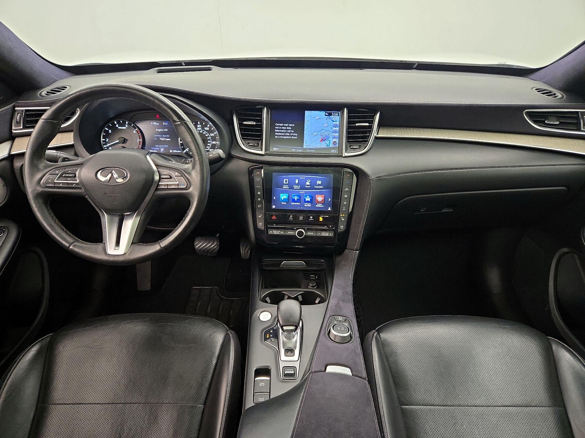 Thumbnail: 2019 INFINITI QX50 - 9