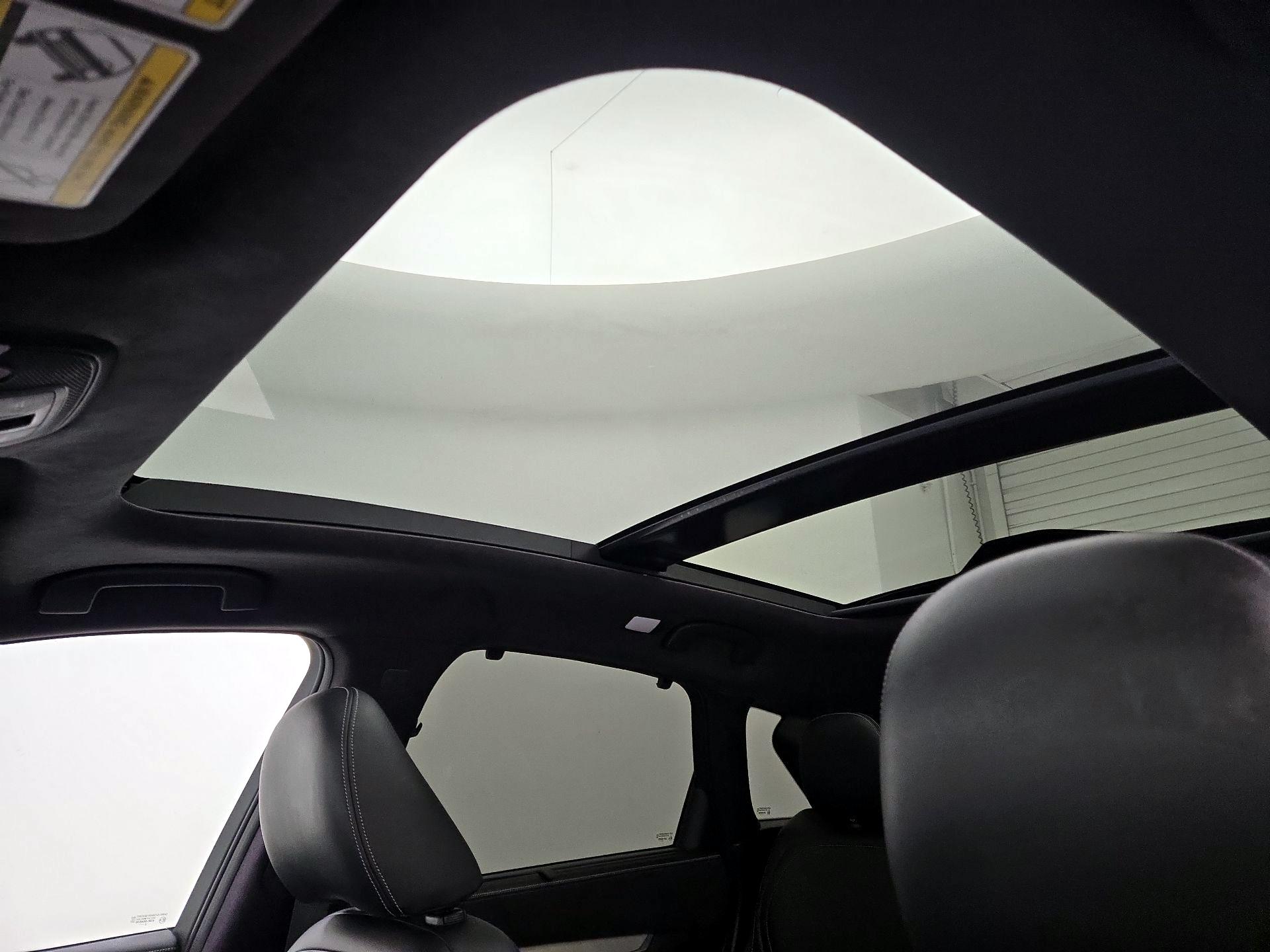 Thumbnail: 2019 INFINITI QX50 - 19