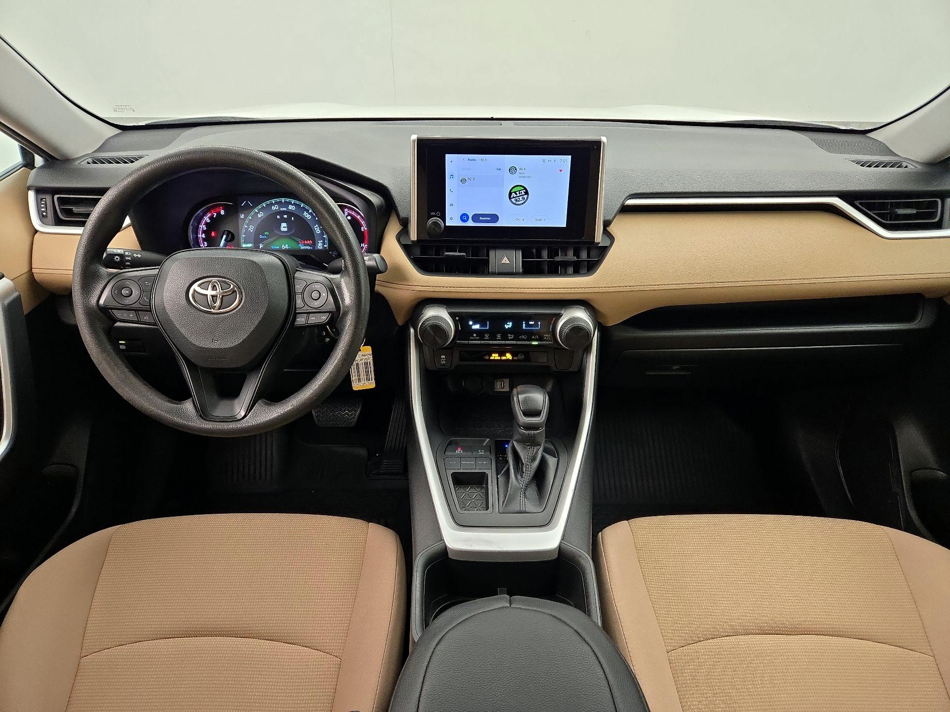 Thumbnail: 2023 Toyota RAV4 - 9