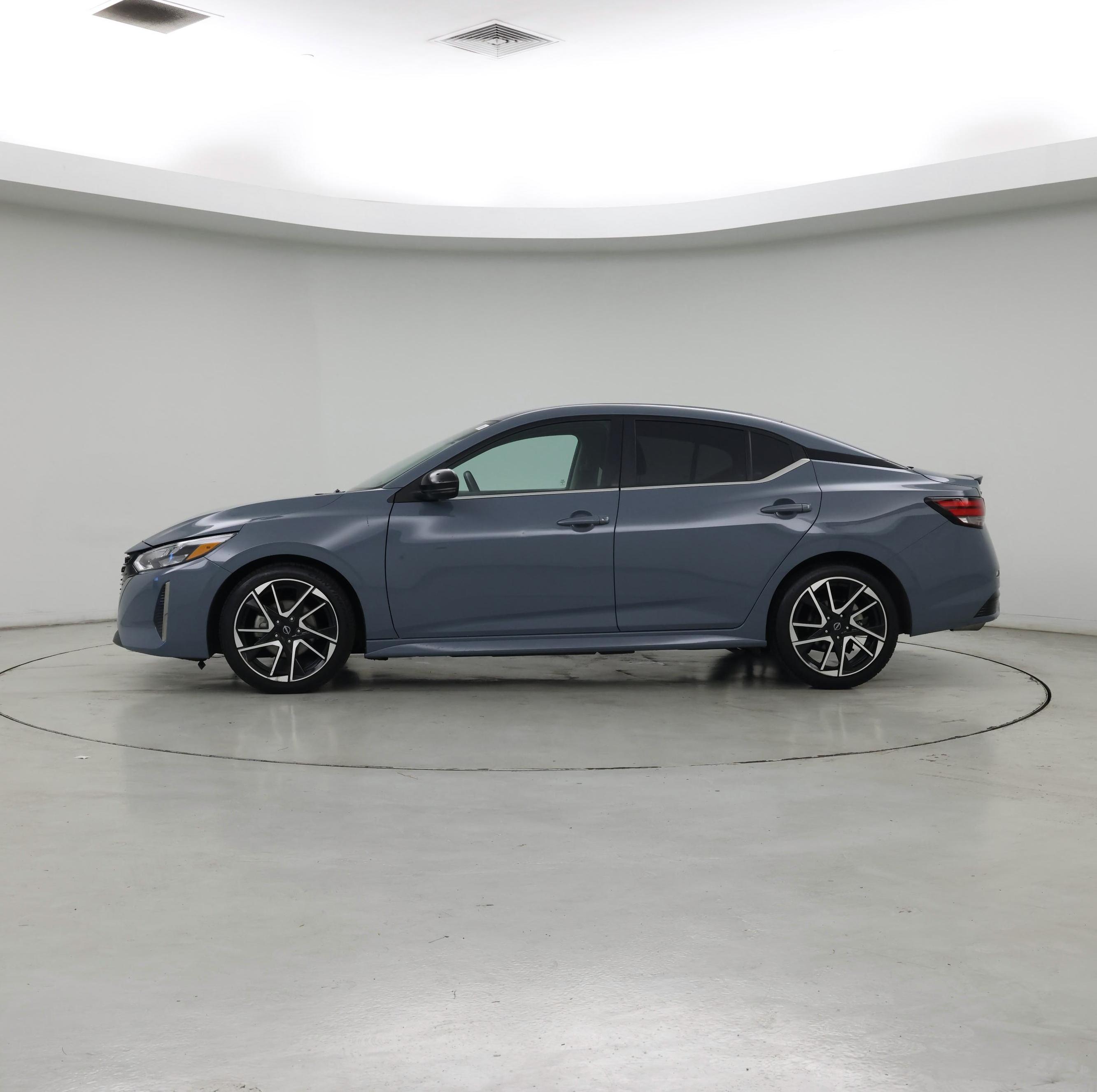 Thumbnail: 2024 Nissan Sentra - 3