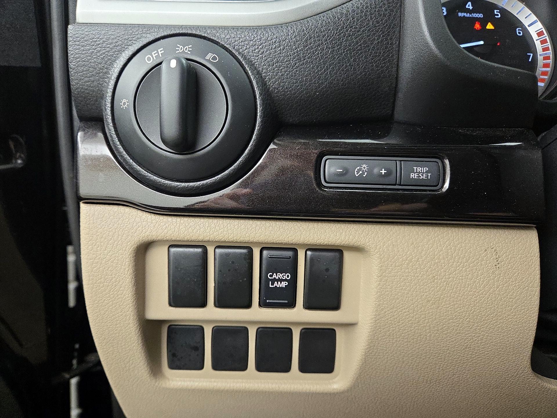 Thumbnail: 2017 Nissan Titan - 13