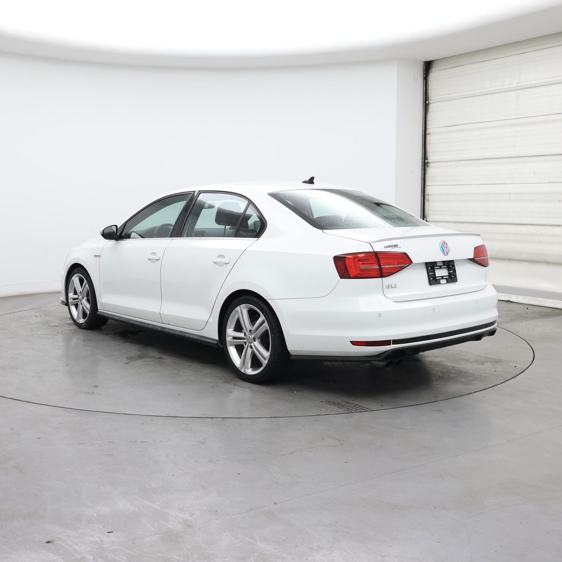 Thumbnail: 2017 Volkswagen Jetta - 2