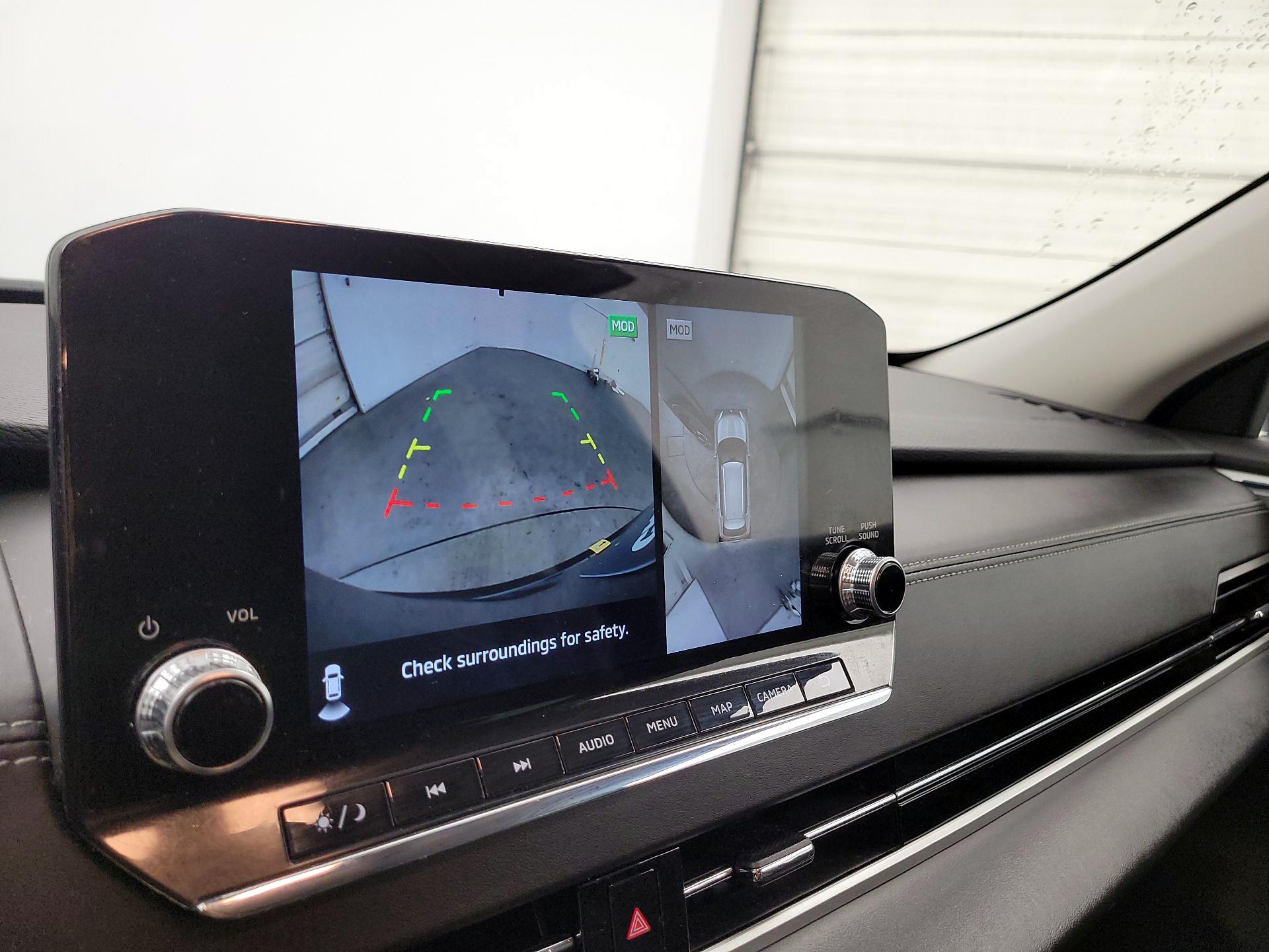 Thumbnail: 2022 Mitsubishi Outlander - 14